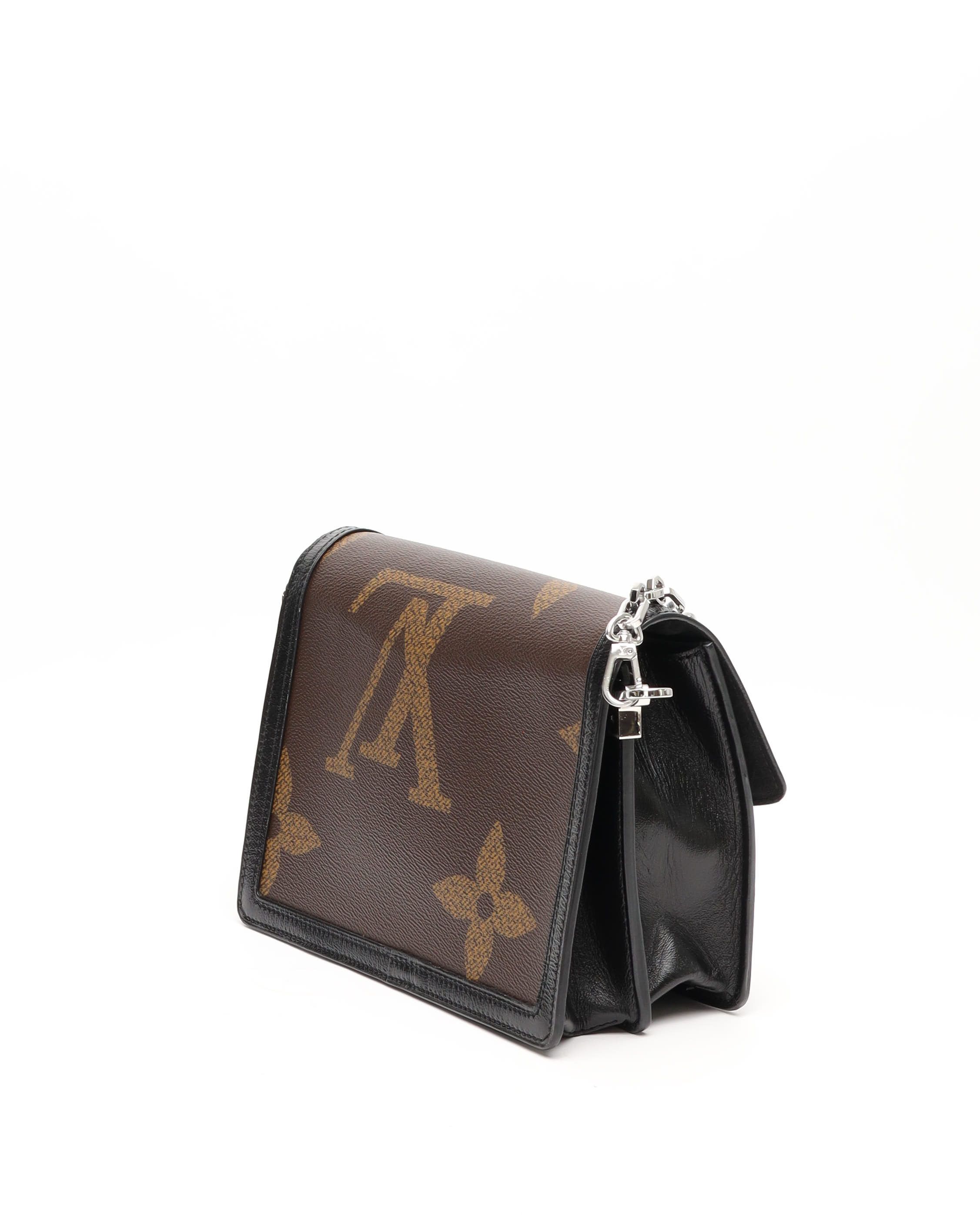 Pre-owned Louis Vuitton Monogram Reverse Dauphine Mm Bag In Brown