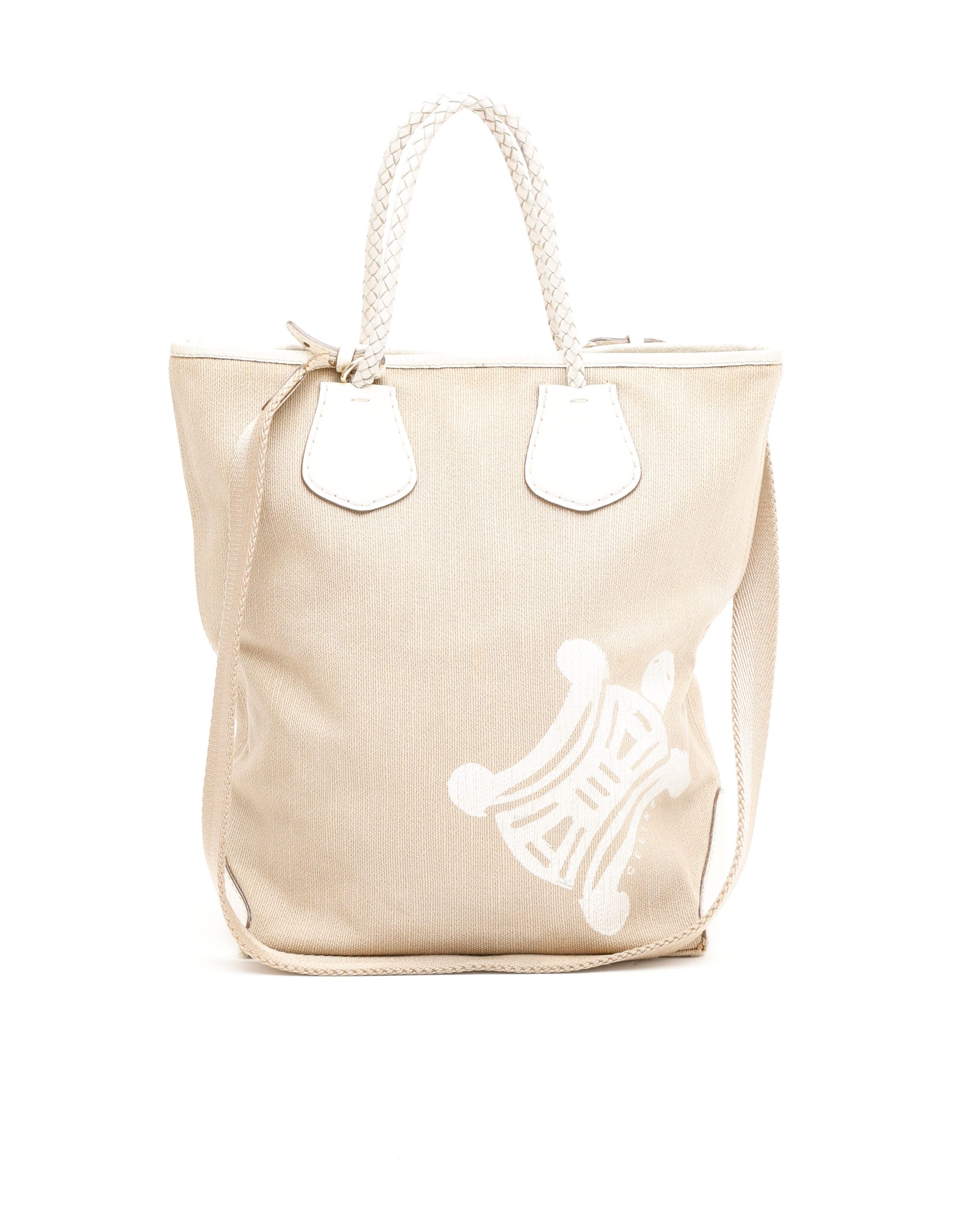 Celine Céline Turtle Tote Bag In Sand