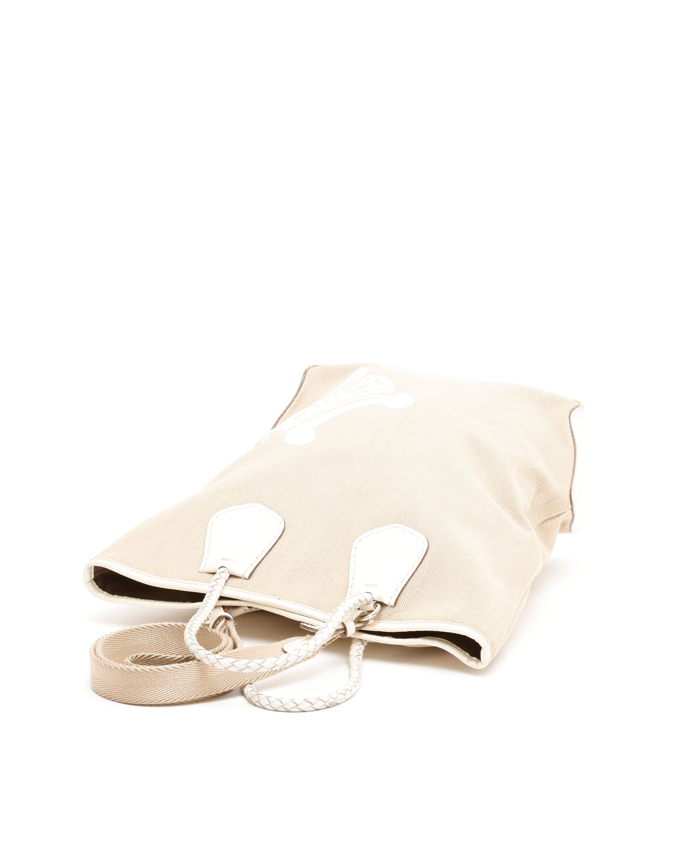 Celine Céline Turtle Tote Bag In Sand