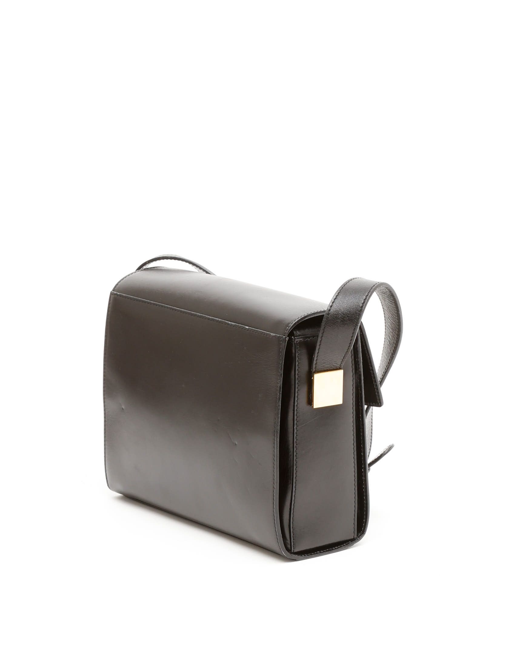 Celine Céline Circle Logo Bag In Black