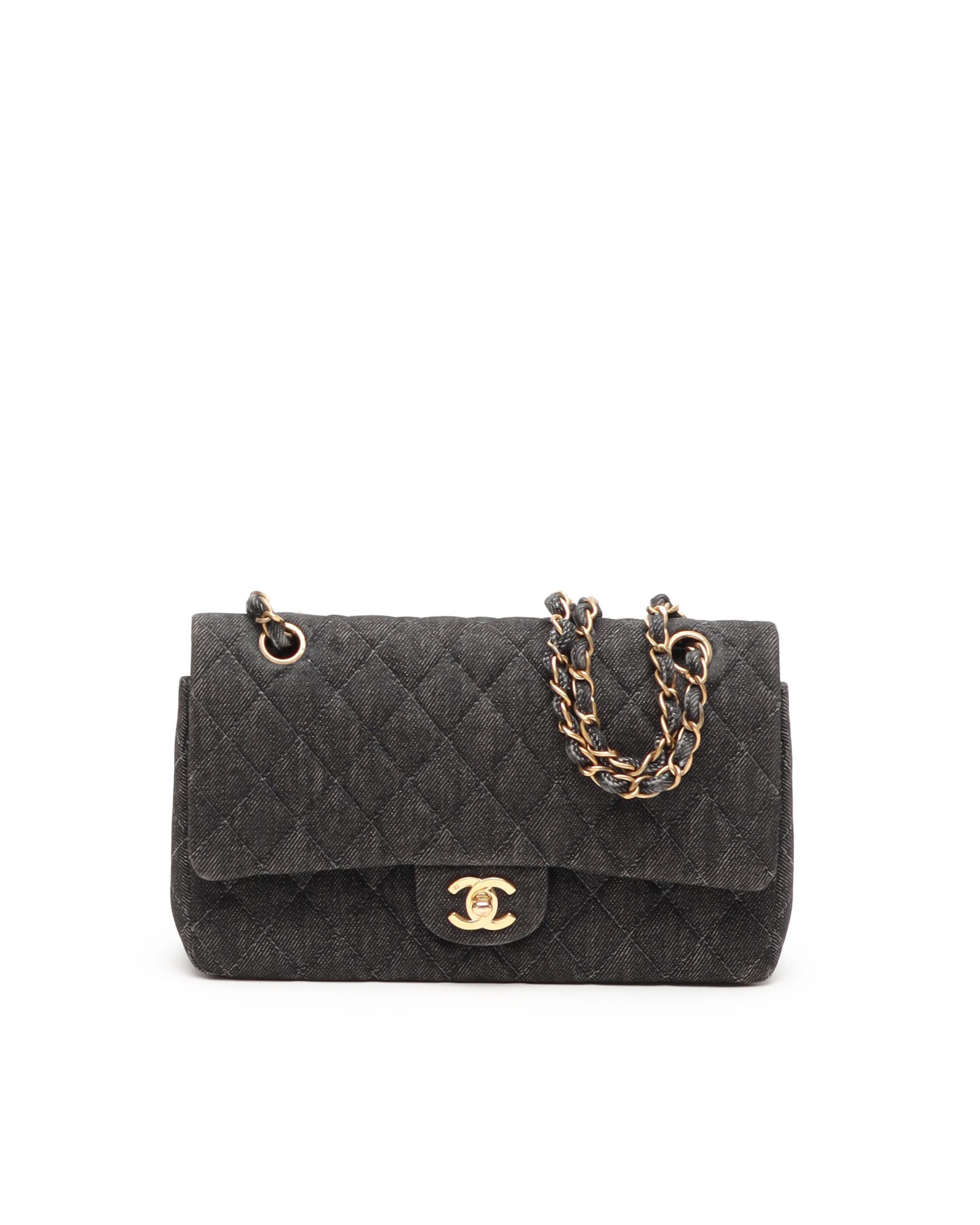 Pre-owned Chanel Denim Classic Medium Double Flap Bag In Blue