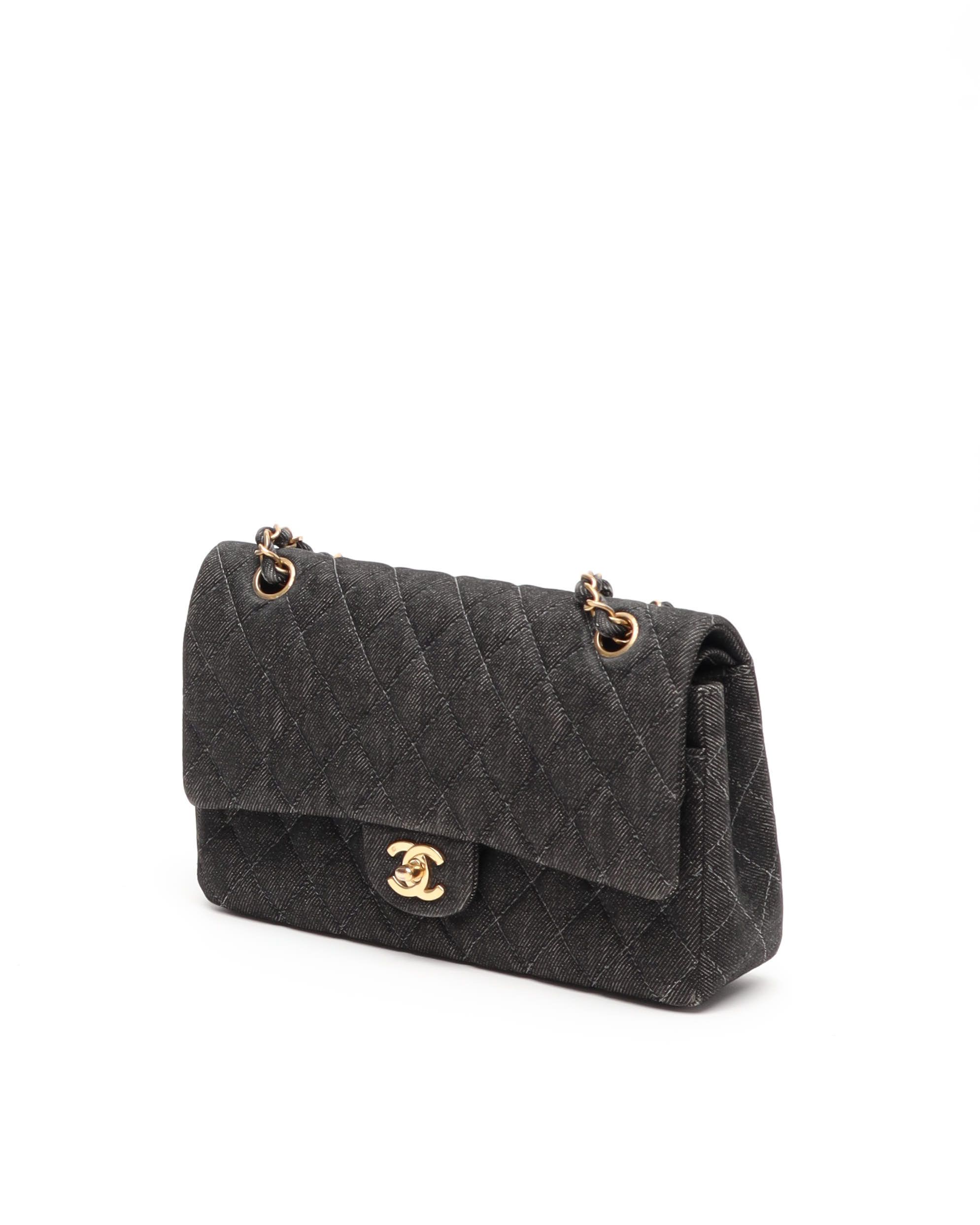Pre-owned Chanel Denim Classic Medium Double Flap Bag In Blue