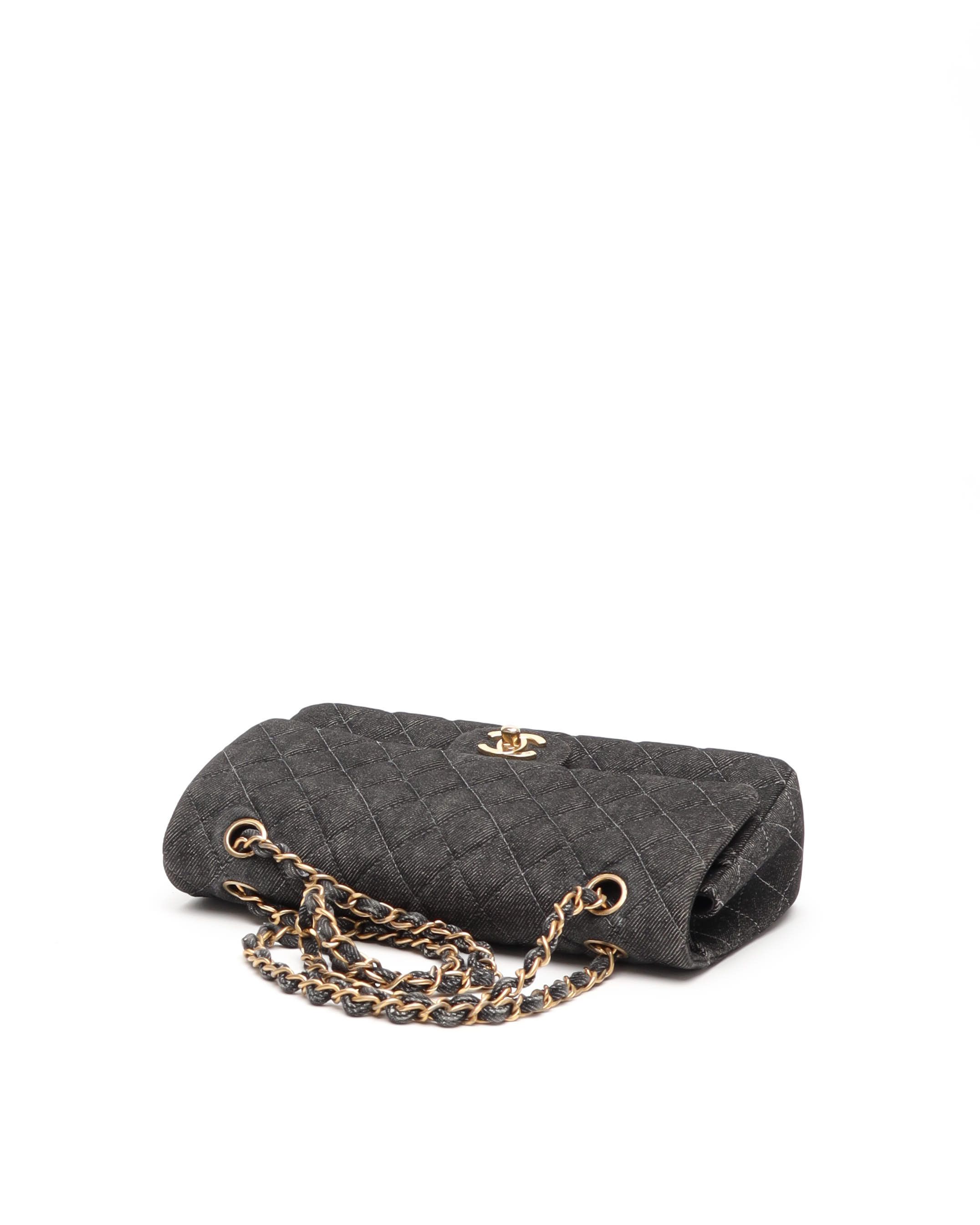 Pre-owned Chanel Denim Classic Medium Double Flap Bag In Blue