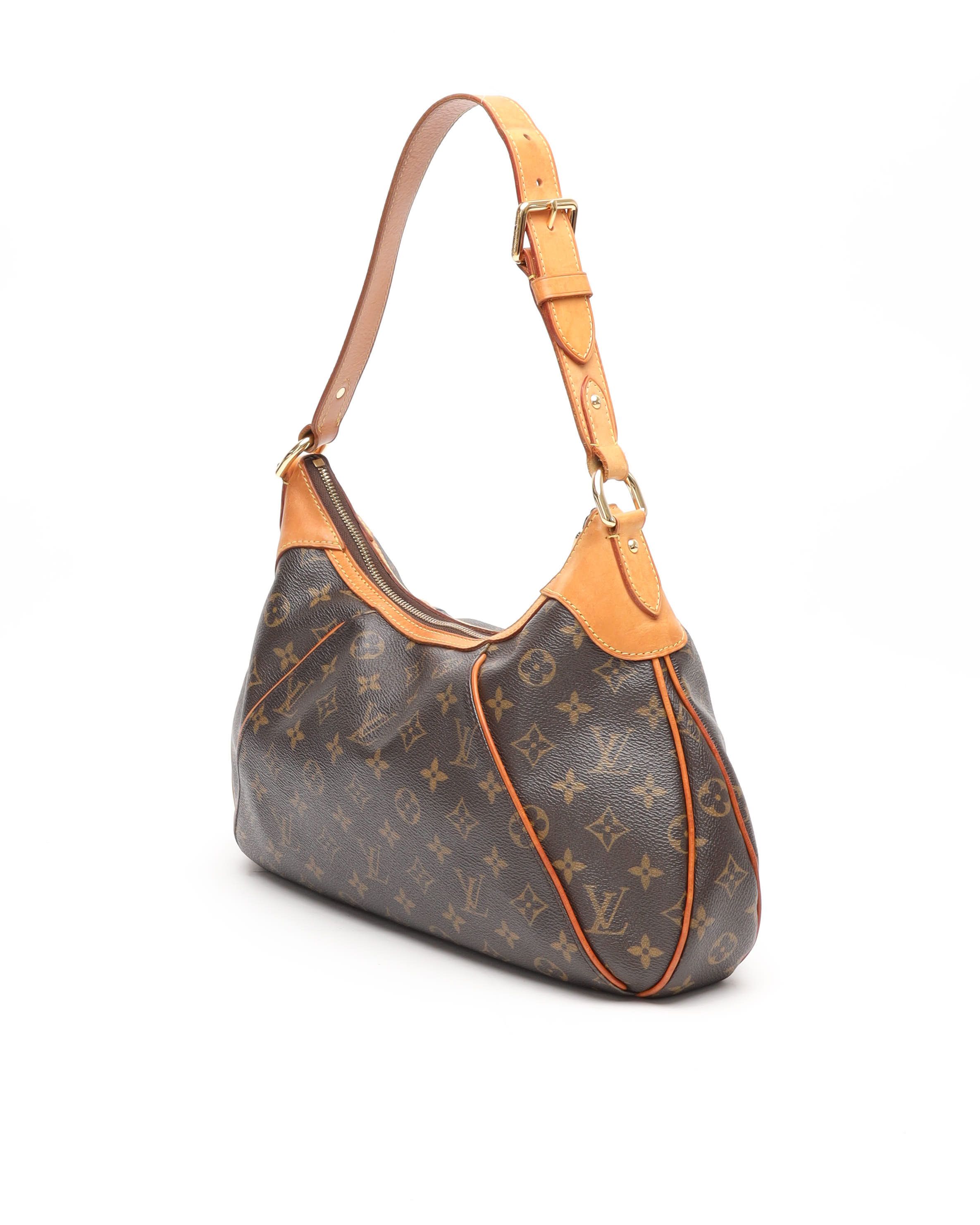 Pre-owned Louis Vuitton Monogram Thames Gm Bag In Brown