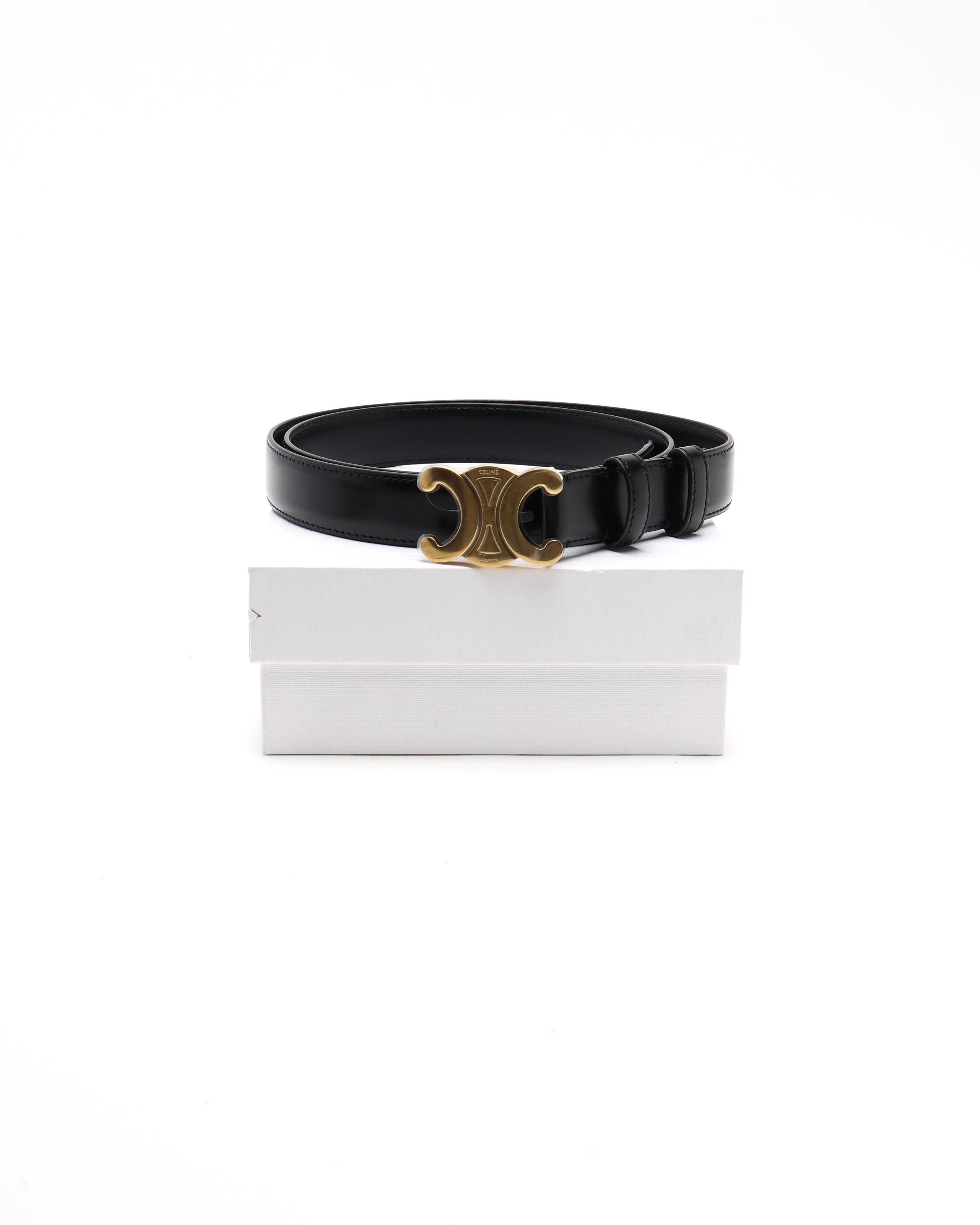 Celine Céline Medium 25mm Triomphe Belt, Size 95 In Black