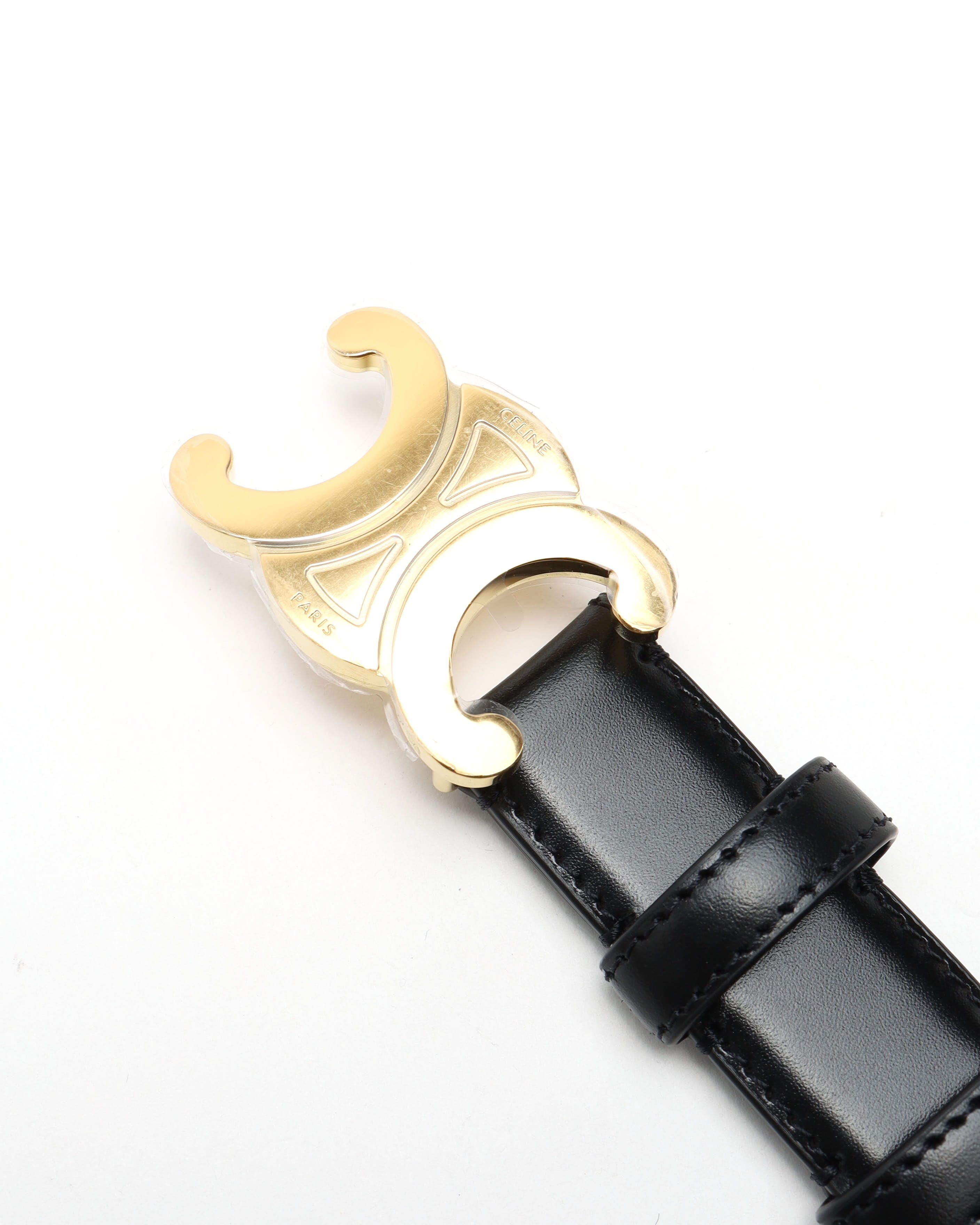 Celine Céline Medium 25mm Triomphe Belt, Size 95 In Black