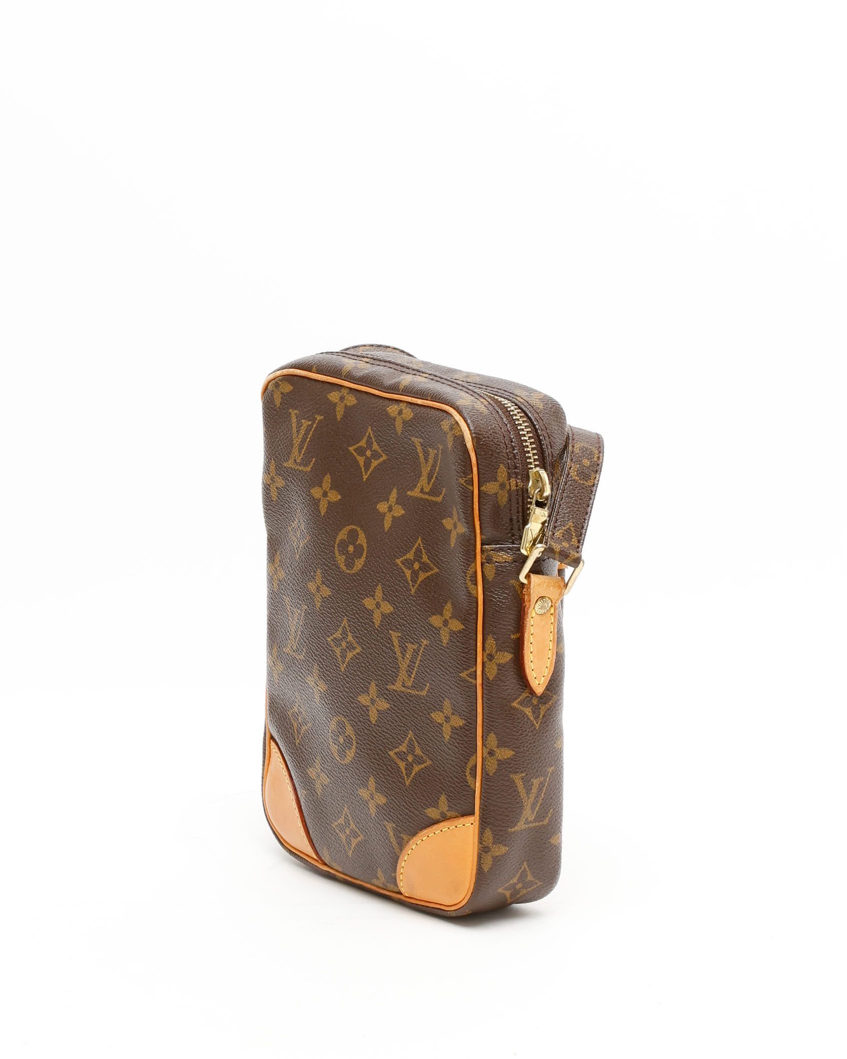 Pre-owned Louis Vuitton Monogram Danube Bag In Brown