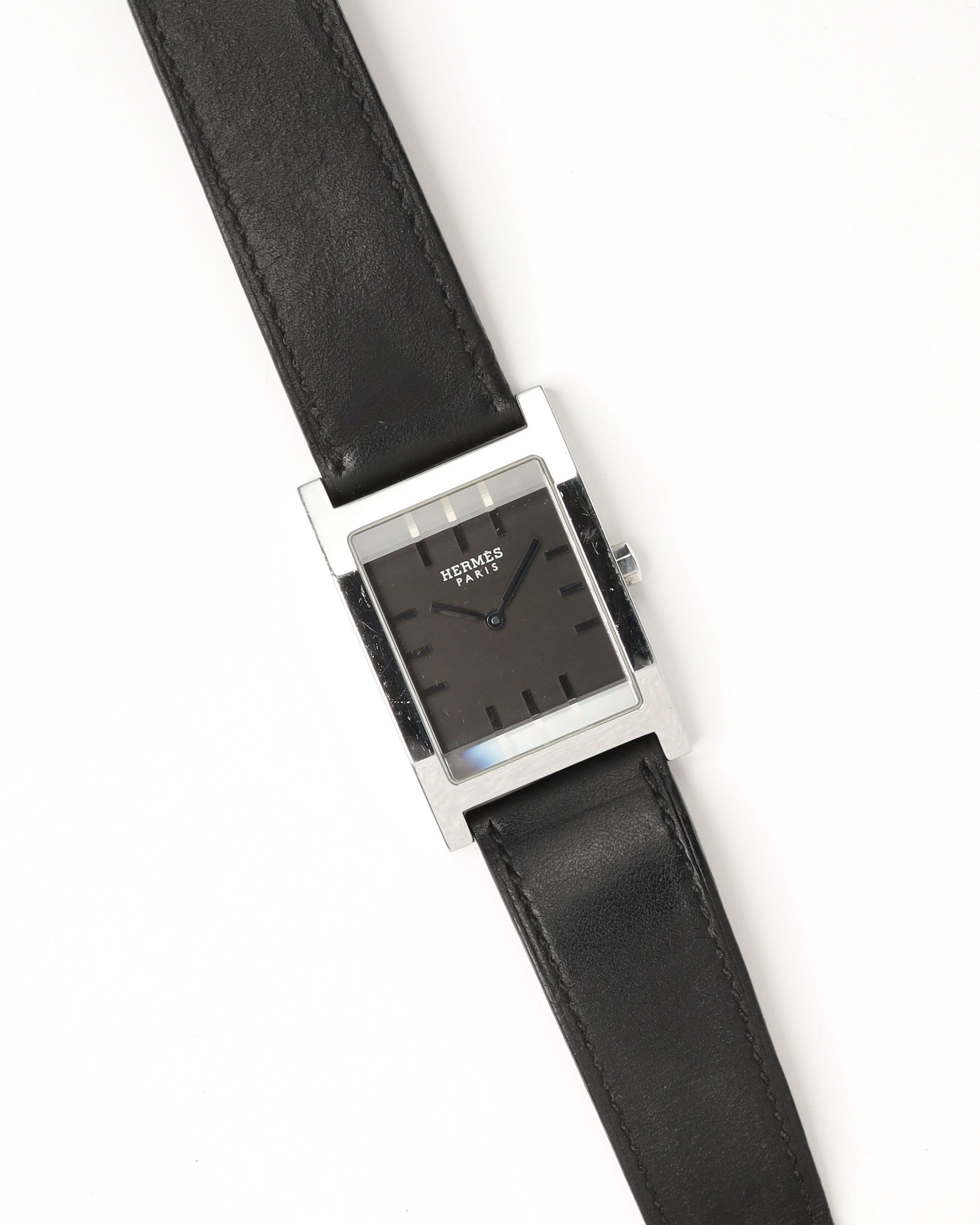 Pre-owned Hermes Hermès Tandem 26mm Ref Ta1.710 Watch In Gray