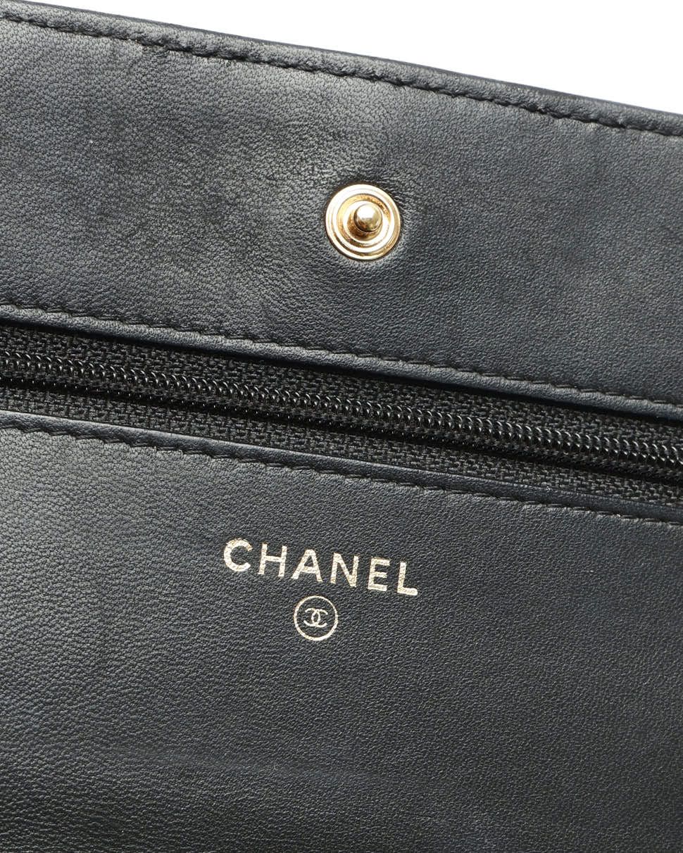 Pre-owned Chanel Wallet On Chain Bag In Black