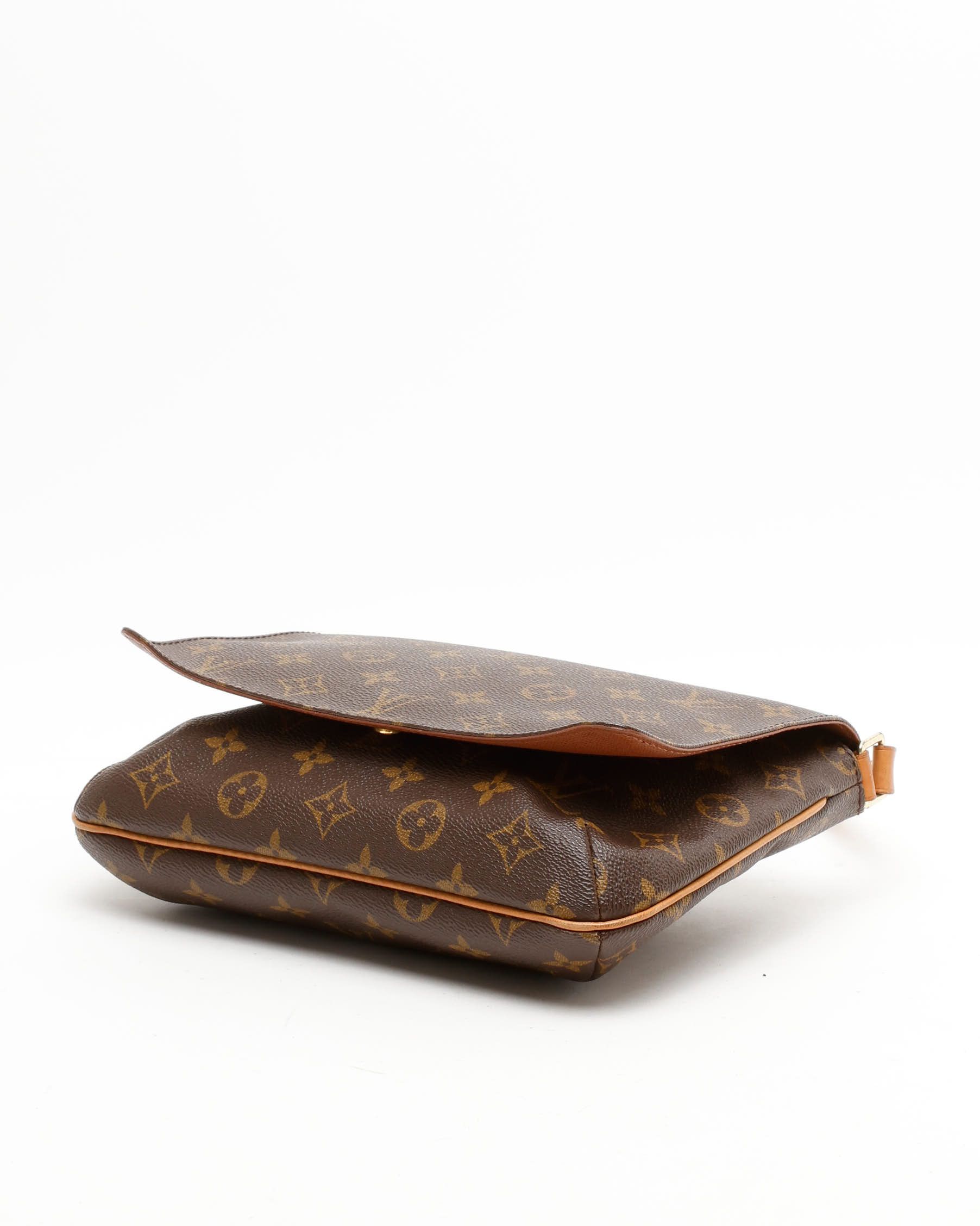 Pre-owned Louis Vuitton Monogram Musette Tango Bag In Brown