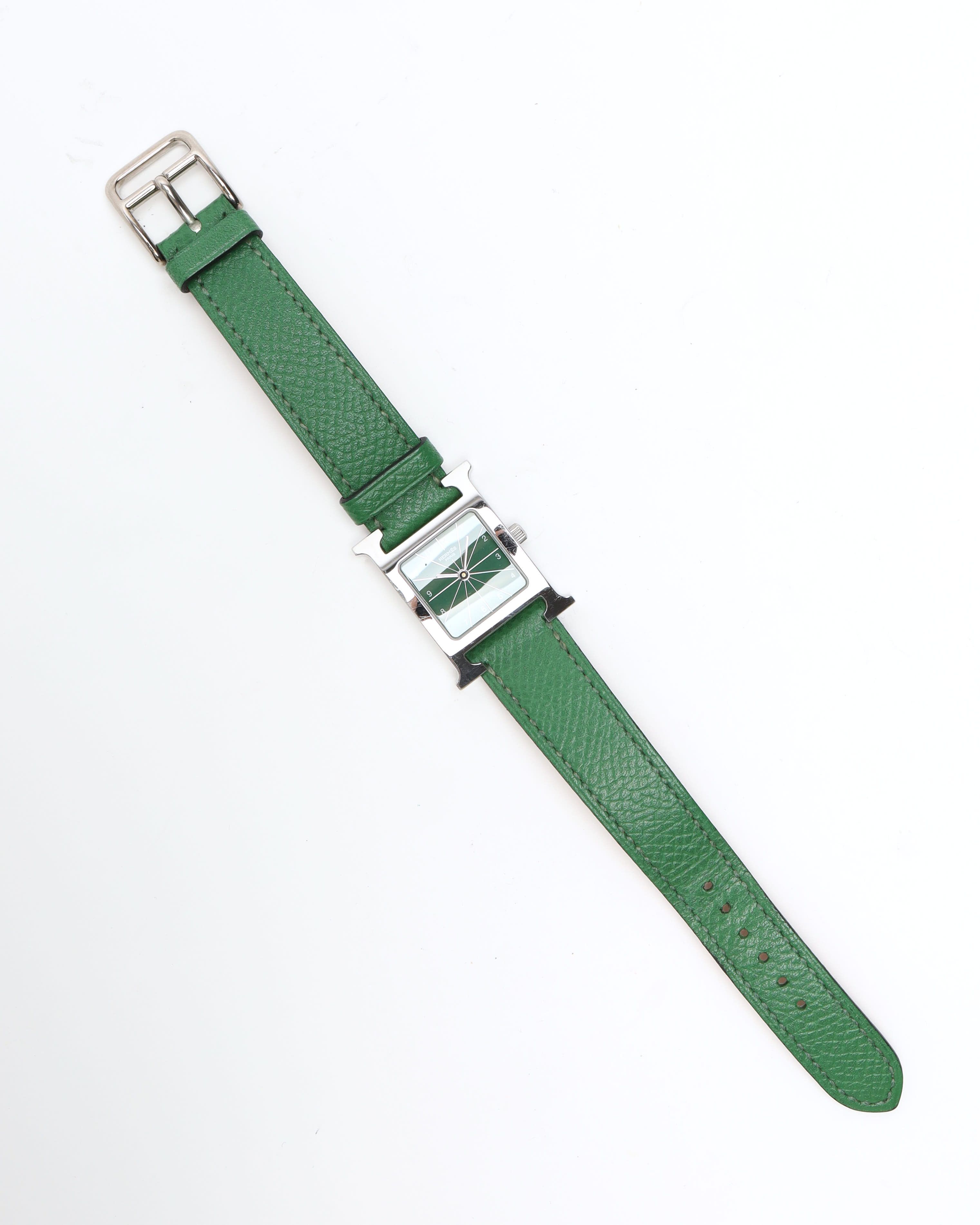Pre-owned Hermes Hermès Heure H 21mm Ref Hh1.210 Watch In Green