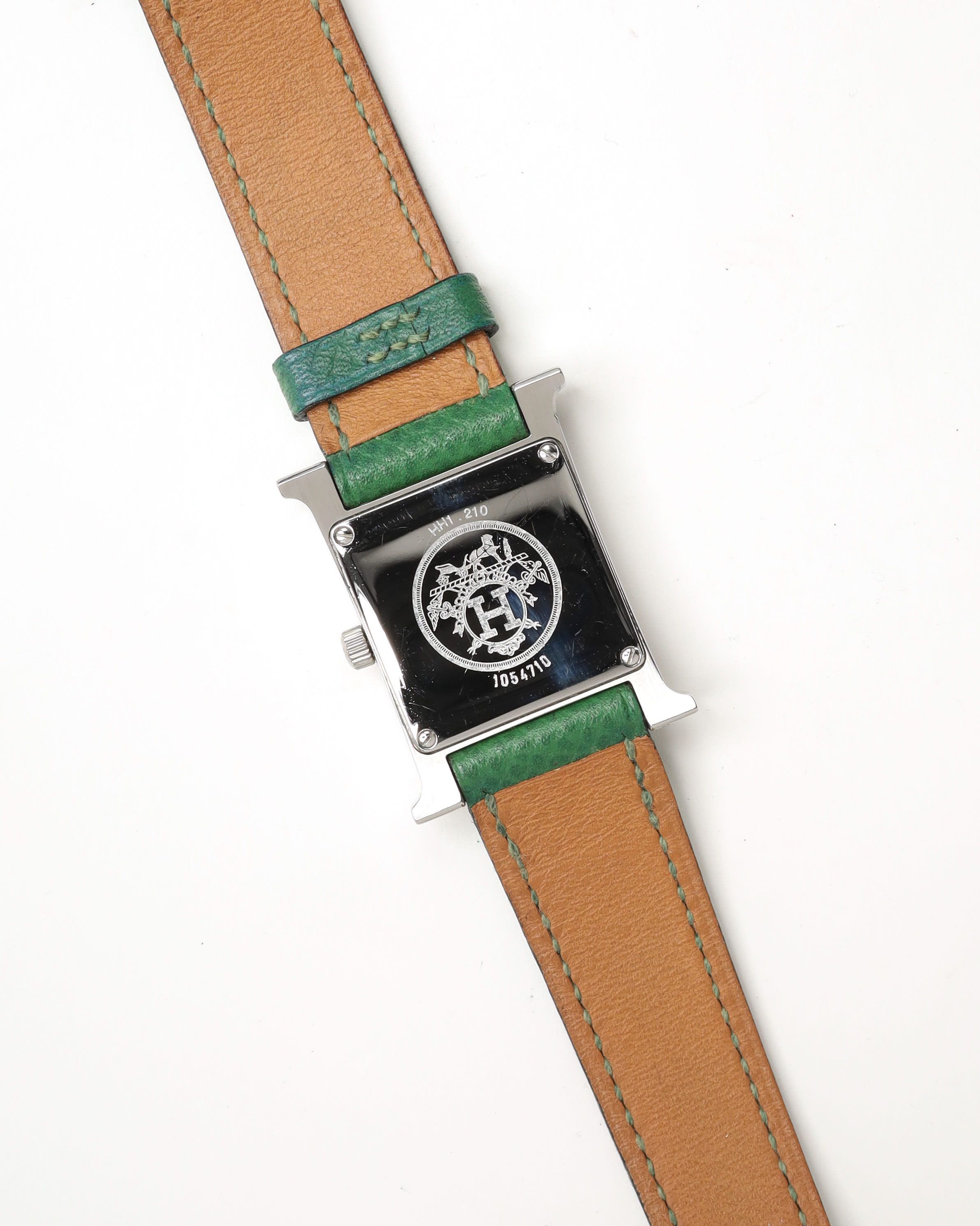 Pre-owned Hermes Hermès Heure H 21mm Ref Hh1.210 Watch In Green