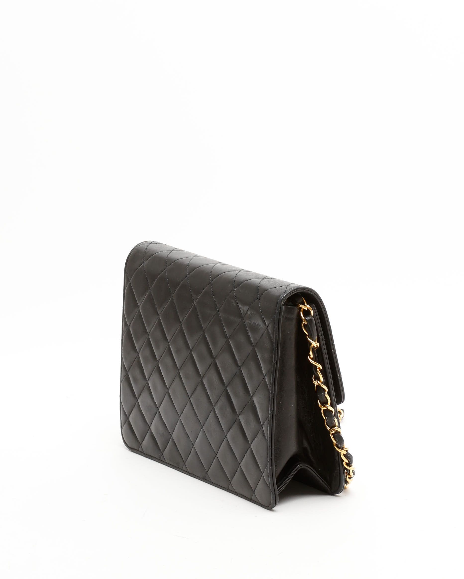 Pre-owned Chanel Classic Chain Flap Bag In Black