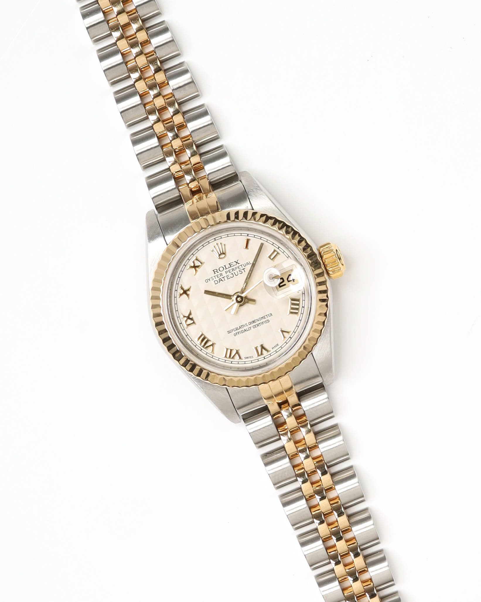 Rolex Lady-datejust 26mm Ref 79173 Full Set Rare Pyramid Dial 2000 Watch In Multi