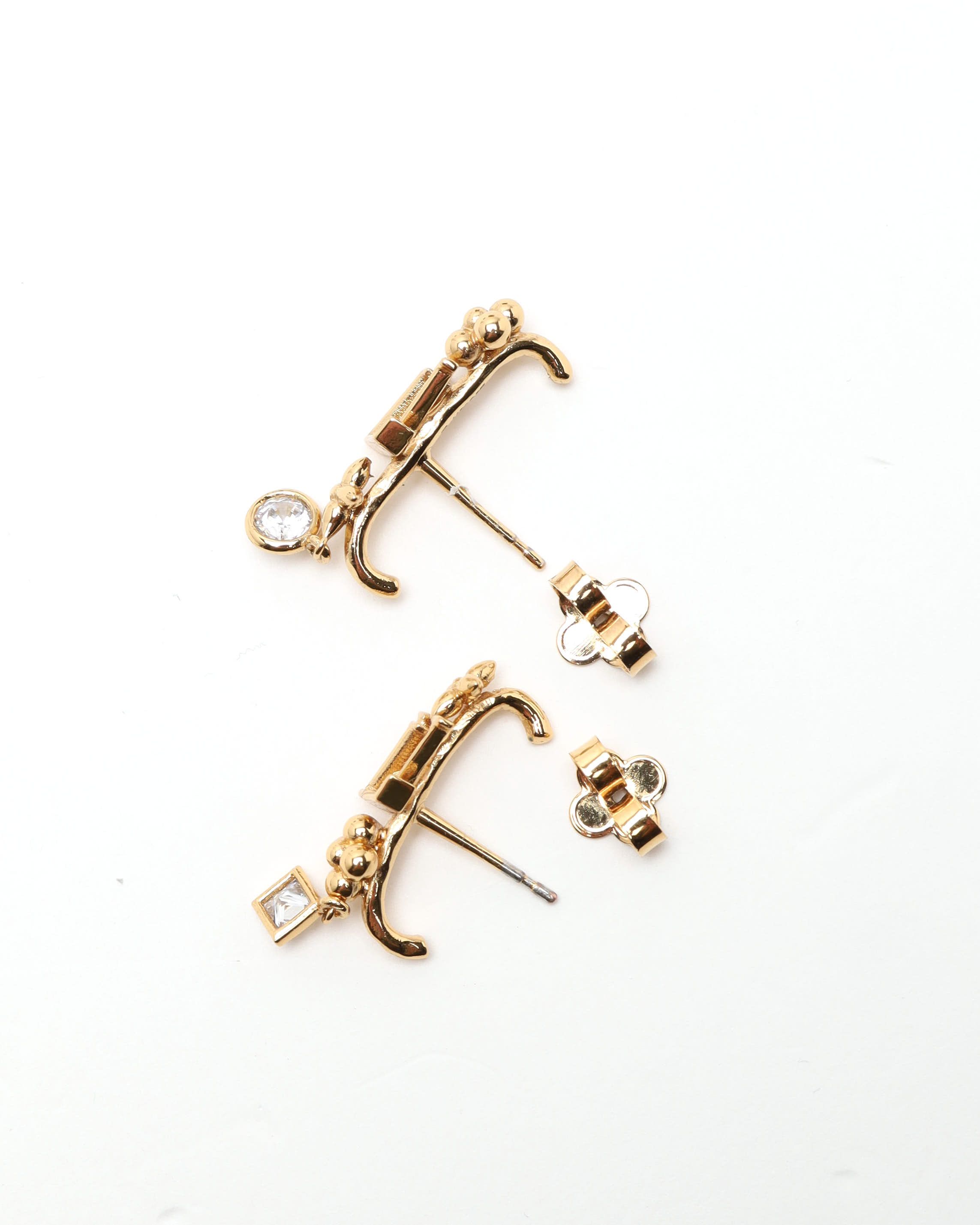 Pre-owned Louis Vuitton Lv In The Sky Earrings In Gold
