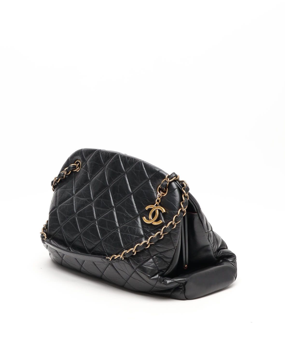 Pre-owned Chanel Cc Mademoiselle Tote Bag In Black
