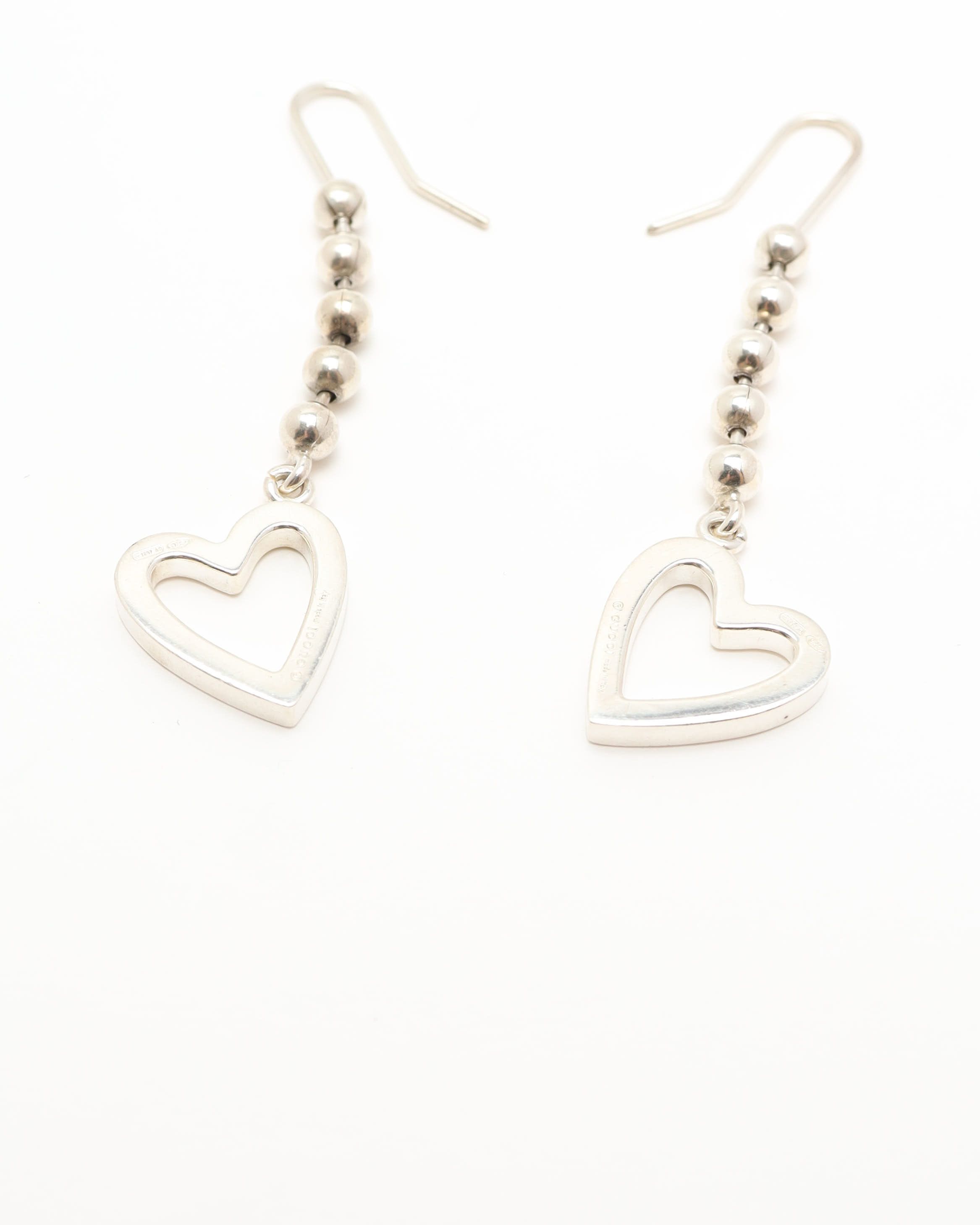 Gucci Dangling Silver Heart Earrings In Silver