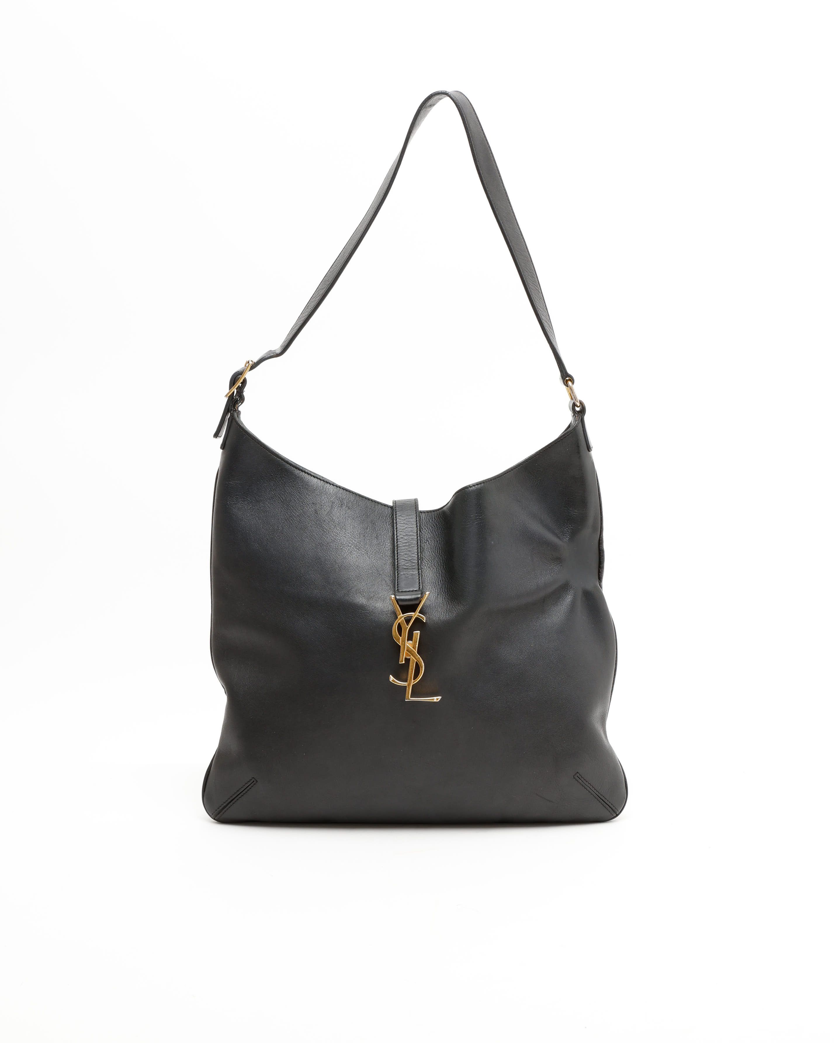 Saint Laurent Monogramme Medium Hobo Bag In Black