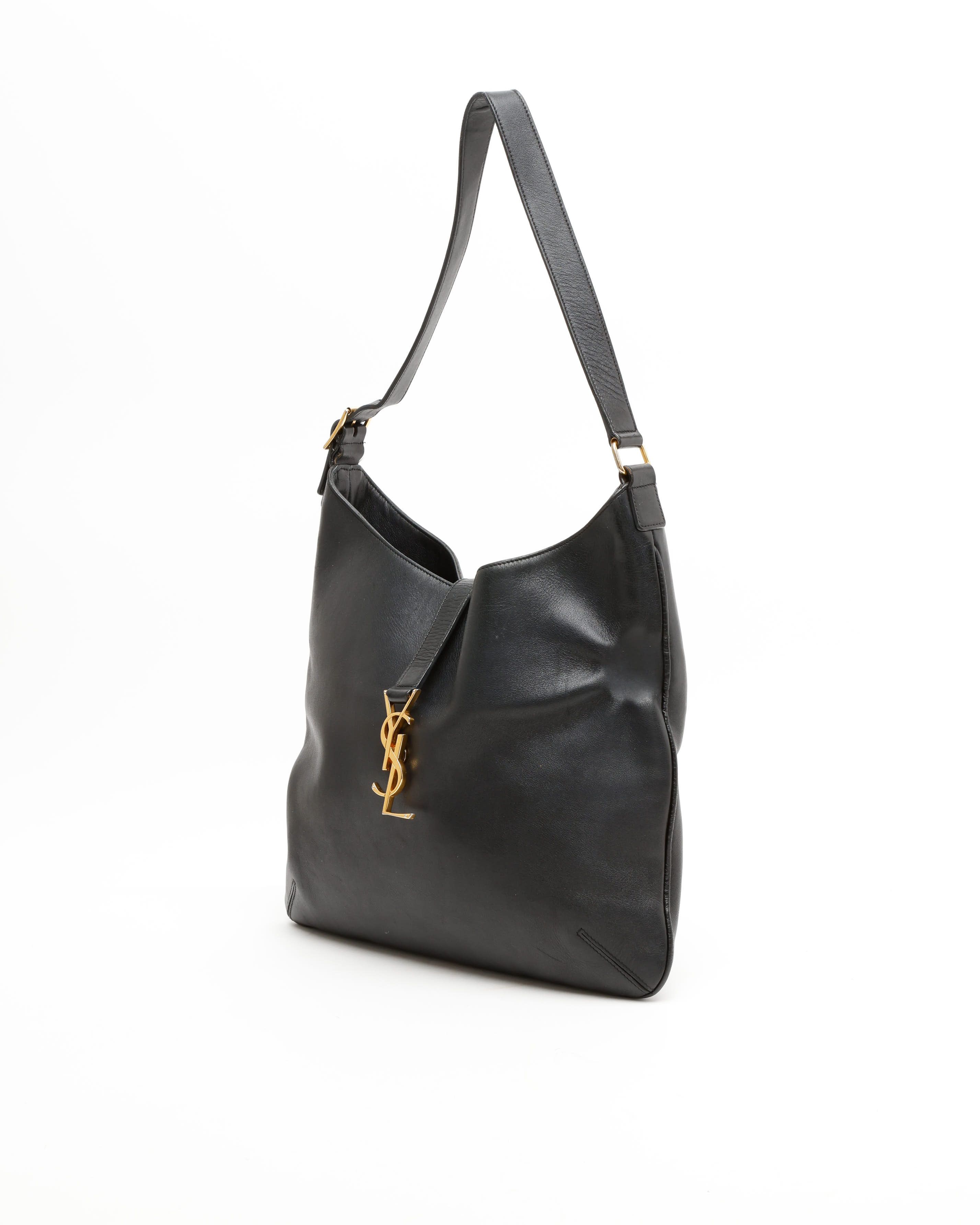 Saint Laurent Monogramme Medium Hobo Bag In Black