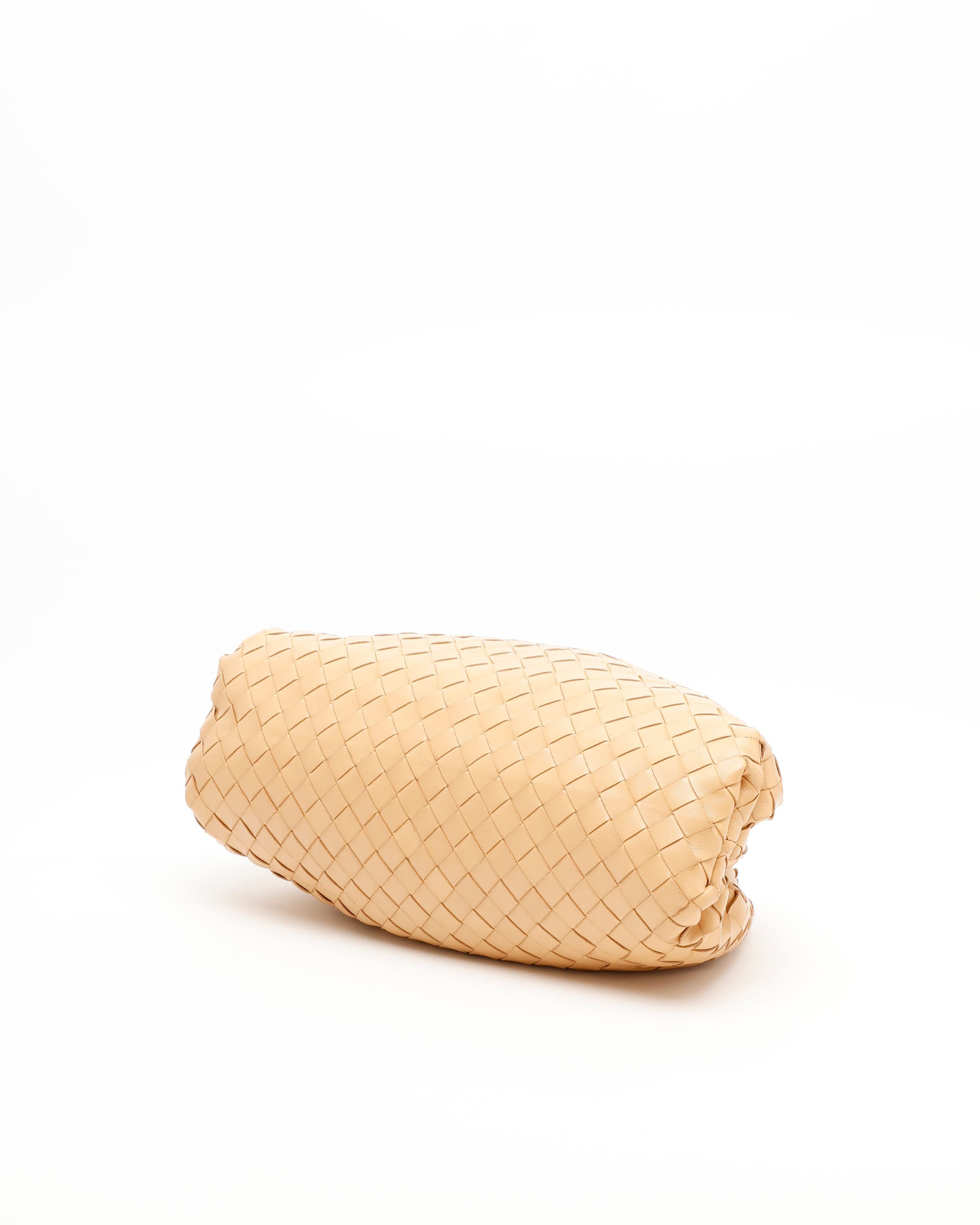 Bottega Veneta Intrecciato The Pouch In Sand