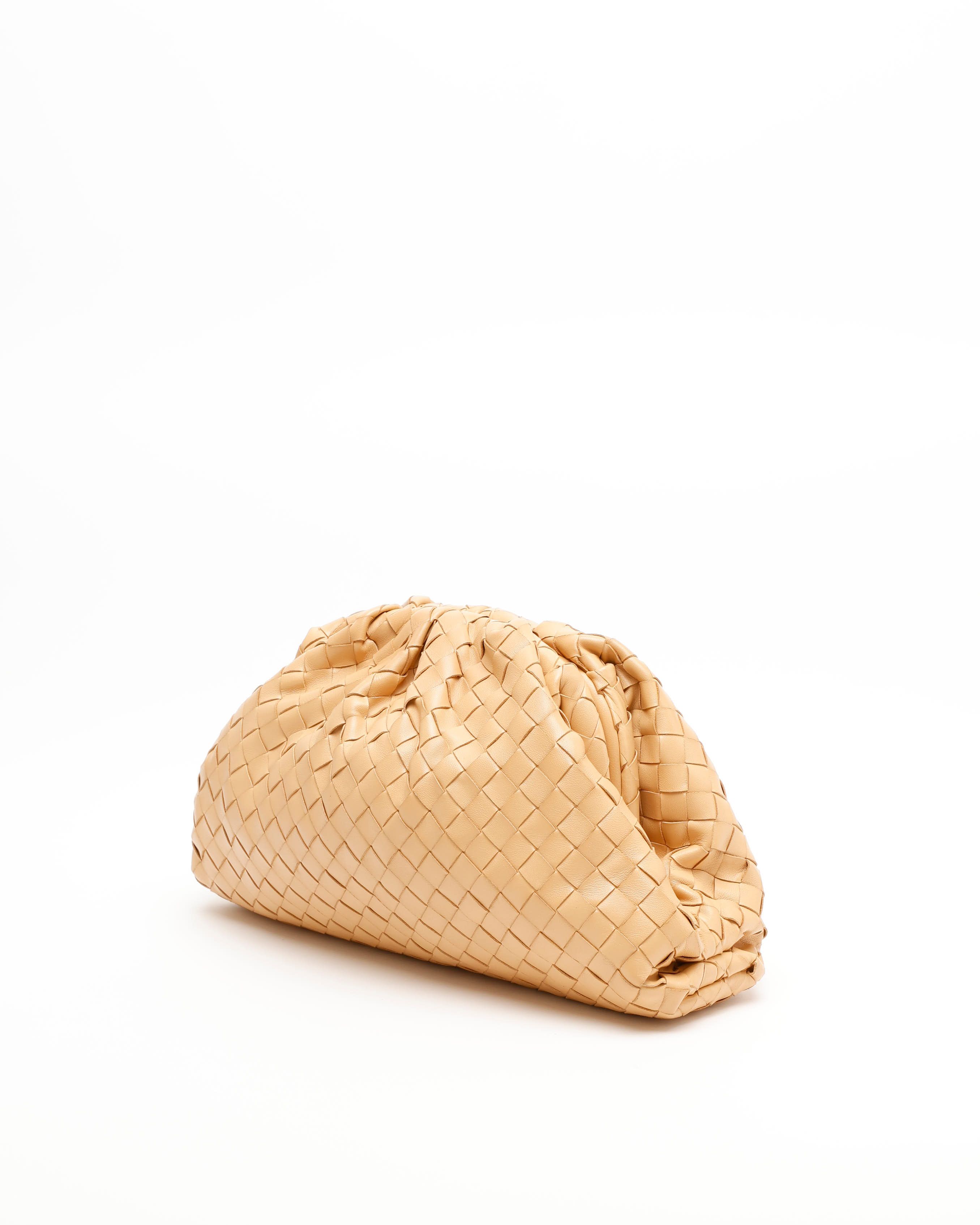 Bottega Veneta Intrecciato The Pouch In Sand