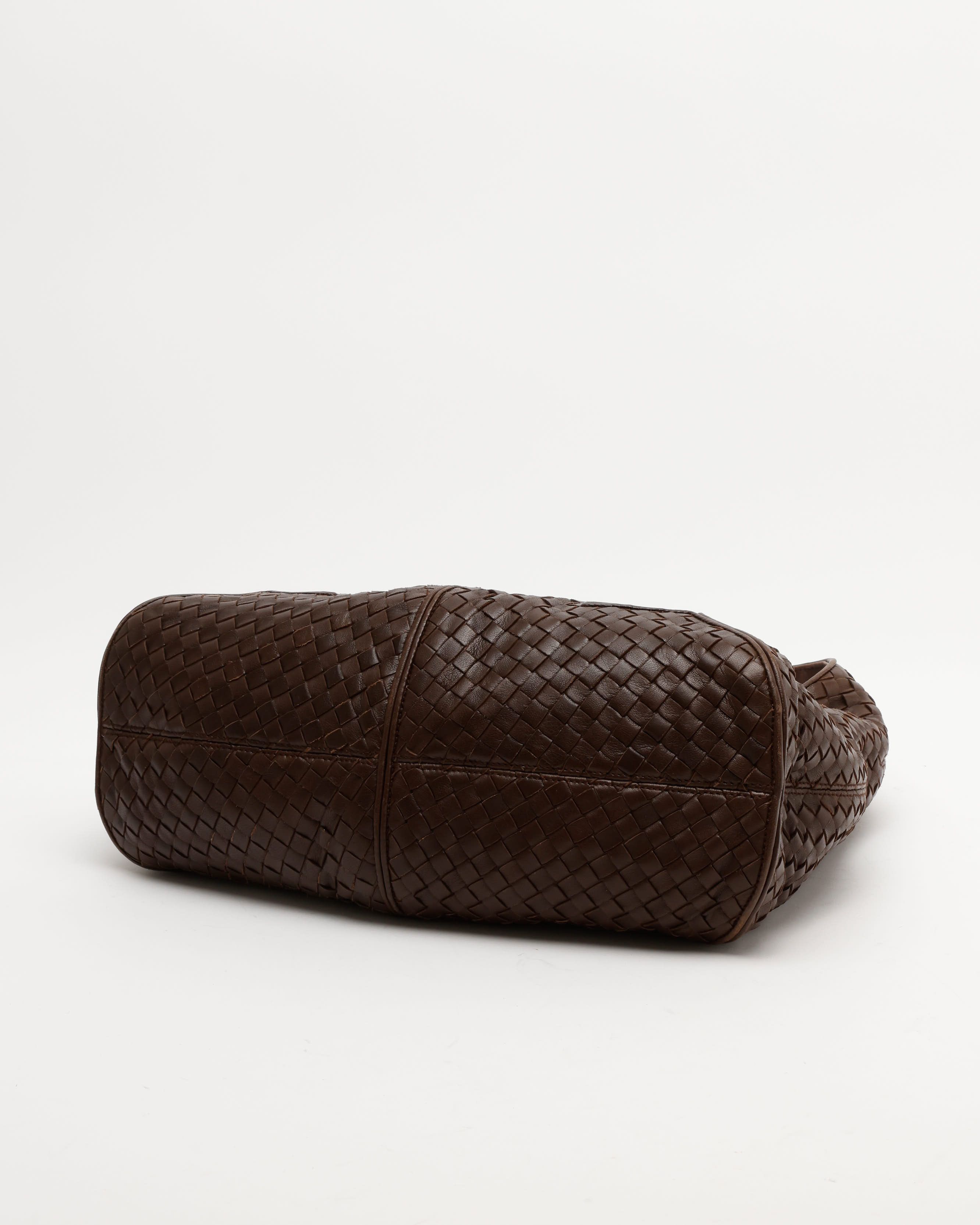 Bottega Veneta Medium Intrecciato Hobo Bag In Brown
