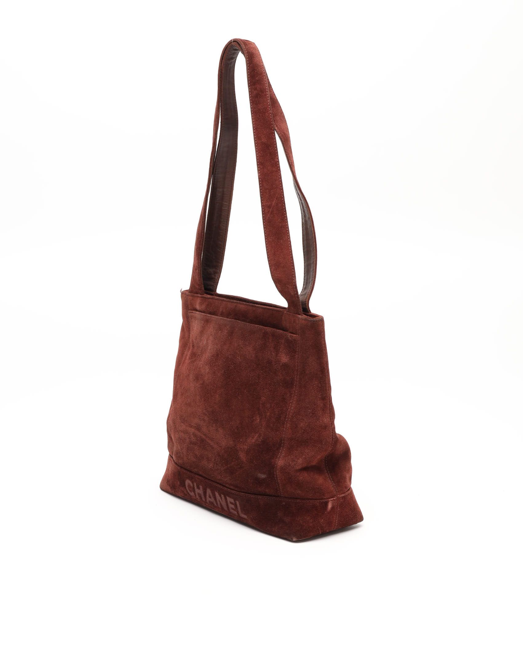 Pre-owned Chanel Cc Suede Tote Bag In Brown