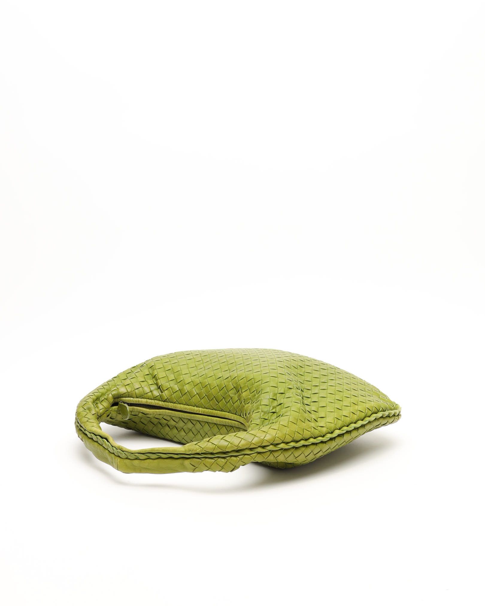 Bottega Veneta Medium Intrecciato Hobo Bag In Green