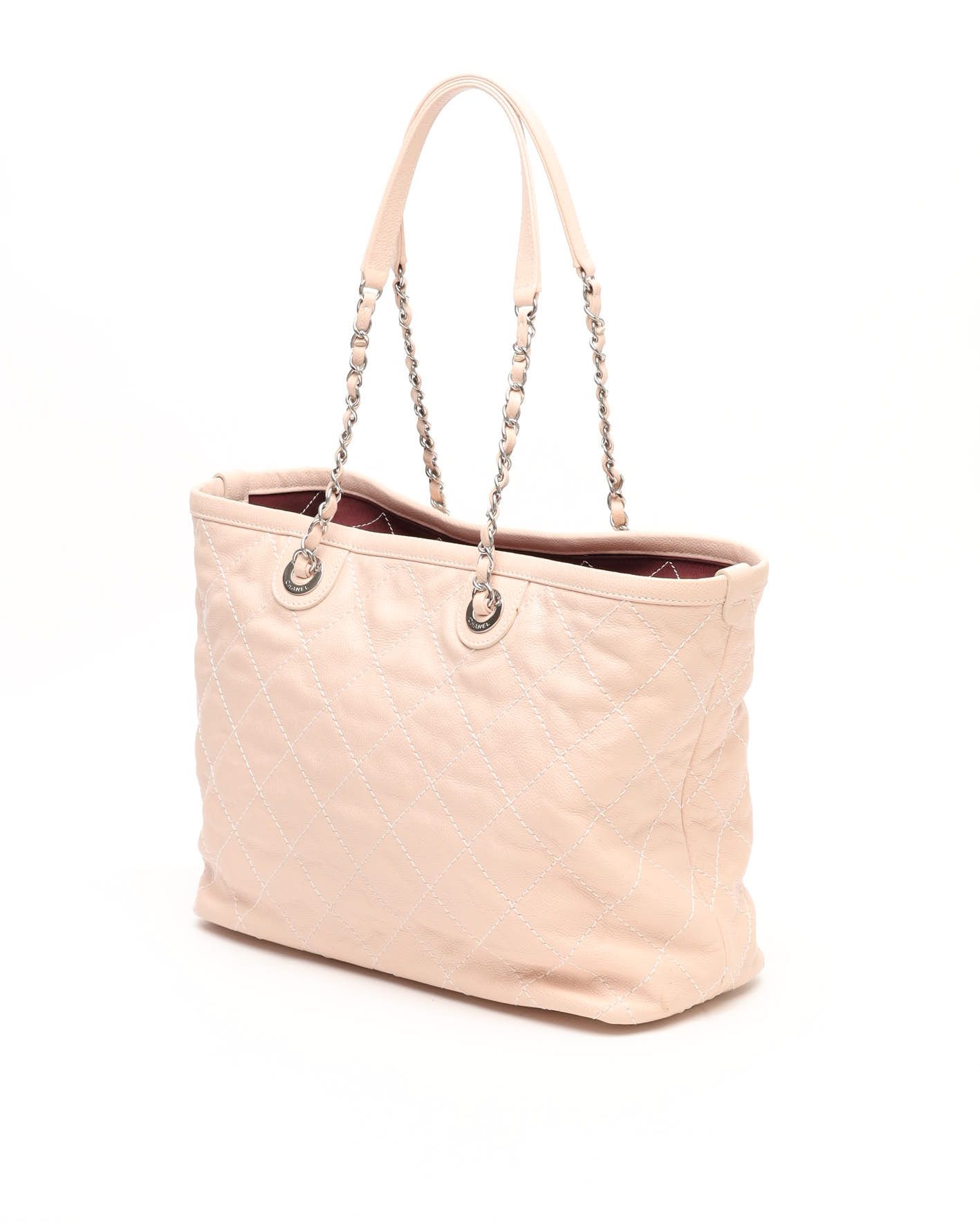 Pre-owned Chanel Cc Caviar Tote Bag In Sand
