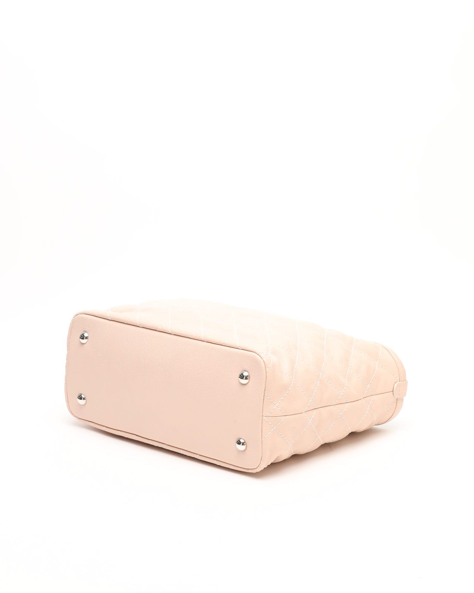 Pre-owned Chanel Cc Caviar Tote Bag In Sand