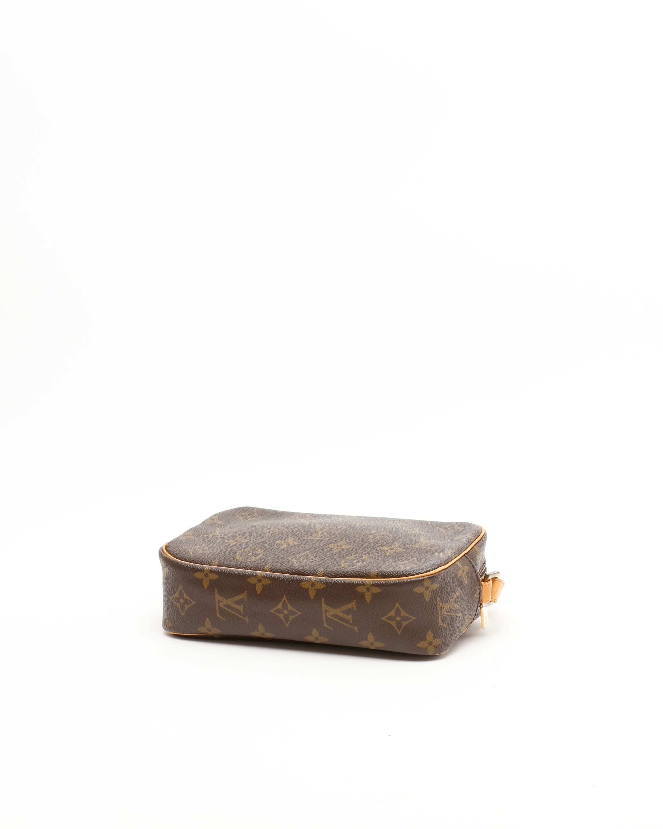 Pre-owned Louis Vuitton Monogram Pochette Cité Bag In Brown