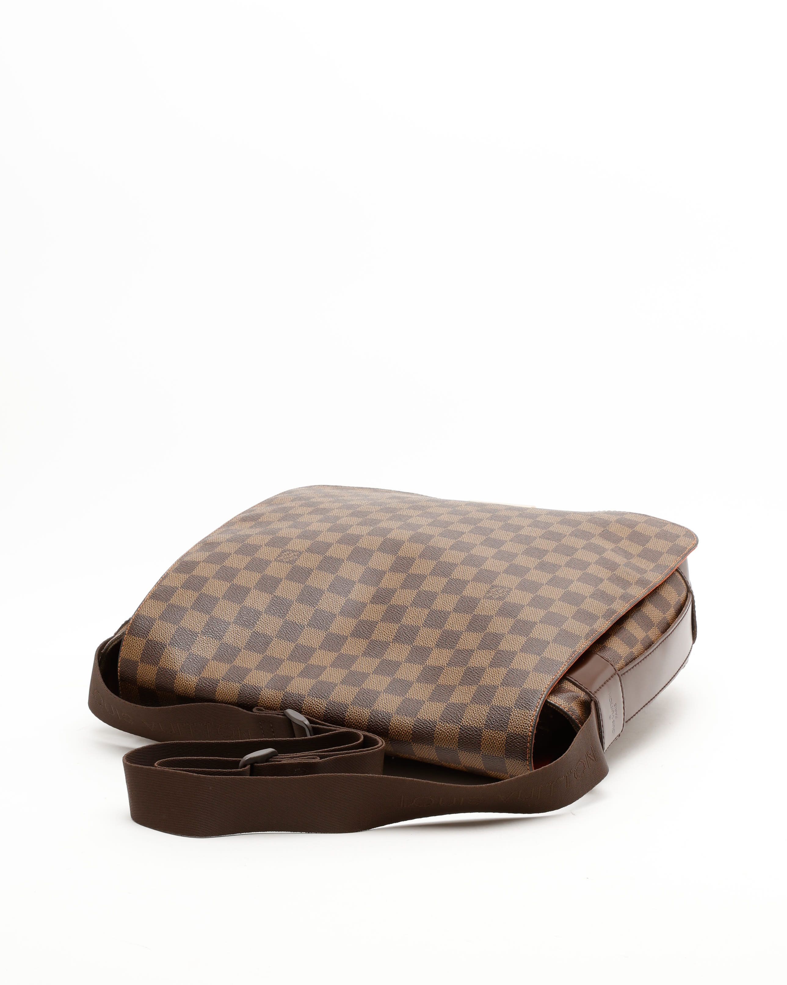 Pre-owned Louis Vuitton Damier Abbesses Messenger Bag In Brown