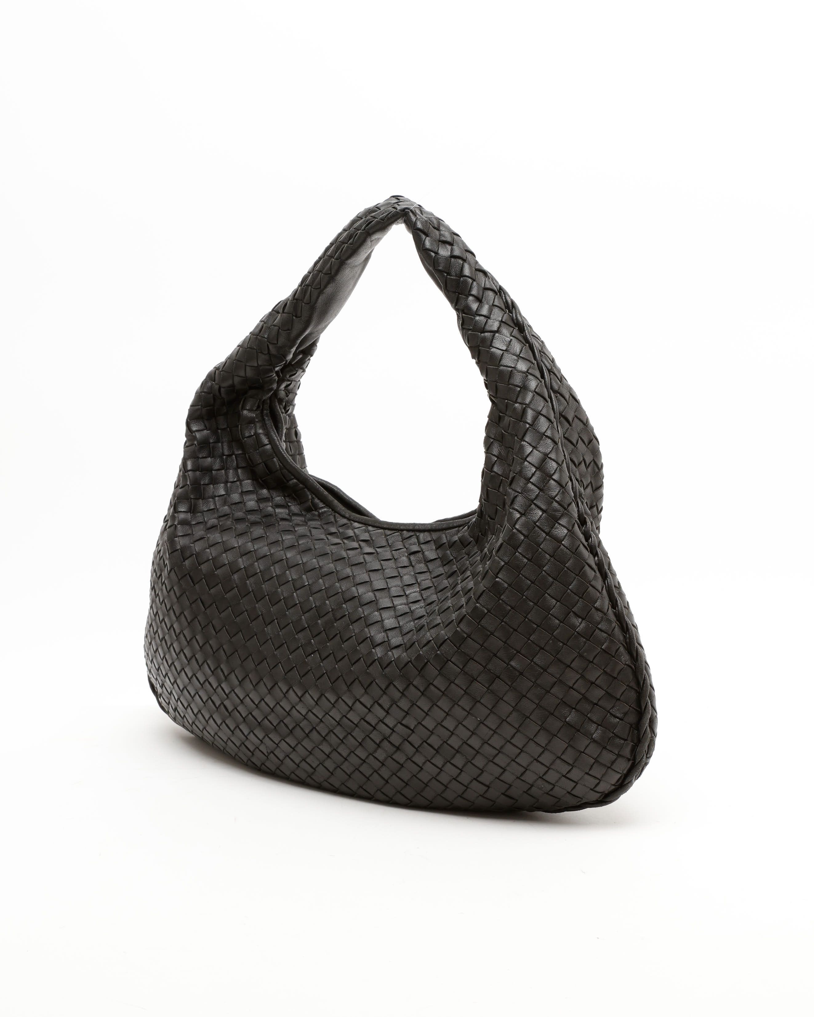 Bottega Veneta Large Intrecciato Hobo Bag In Black