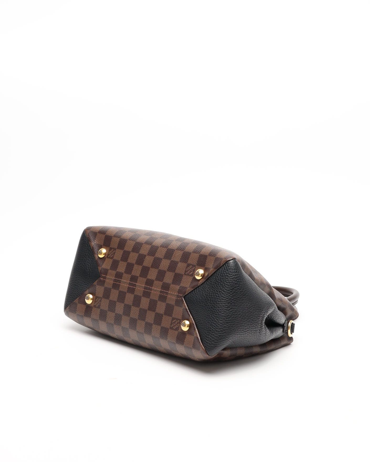 Pre-owned Louis Vuitton Damier Ebene Brittany Bag In Brown