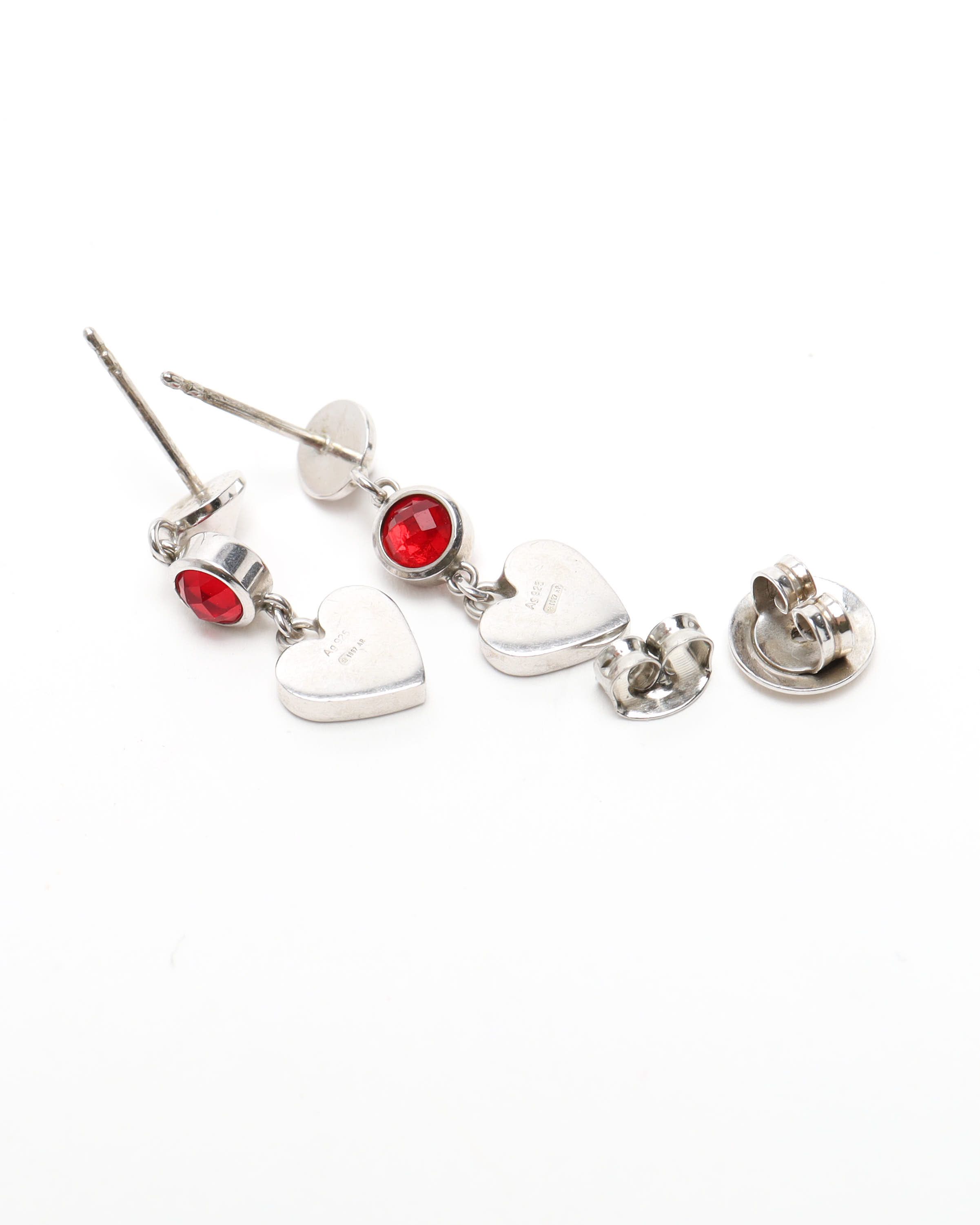 Gucci Dangling Silver Heart Earrings In Silver