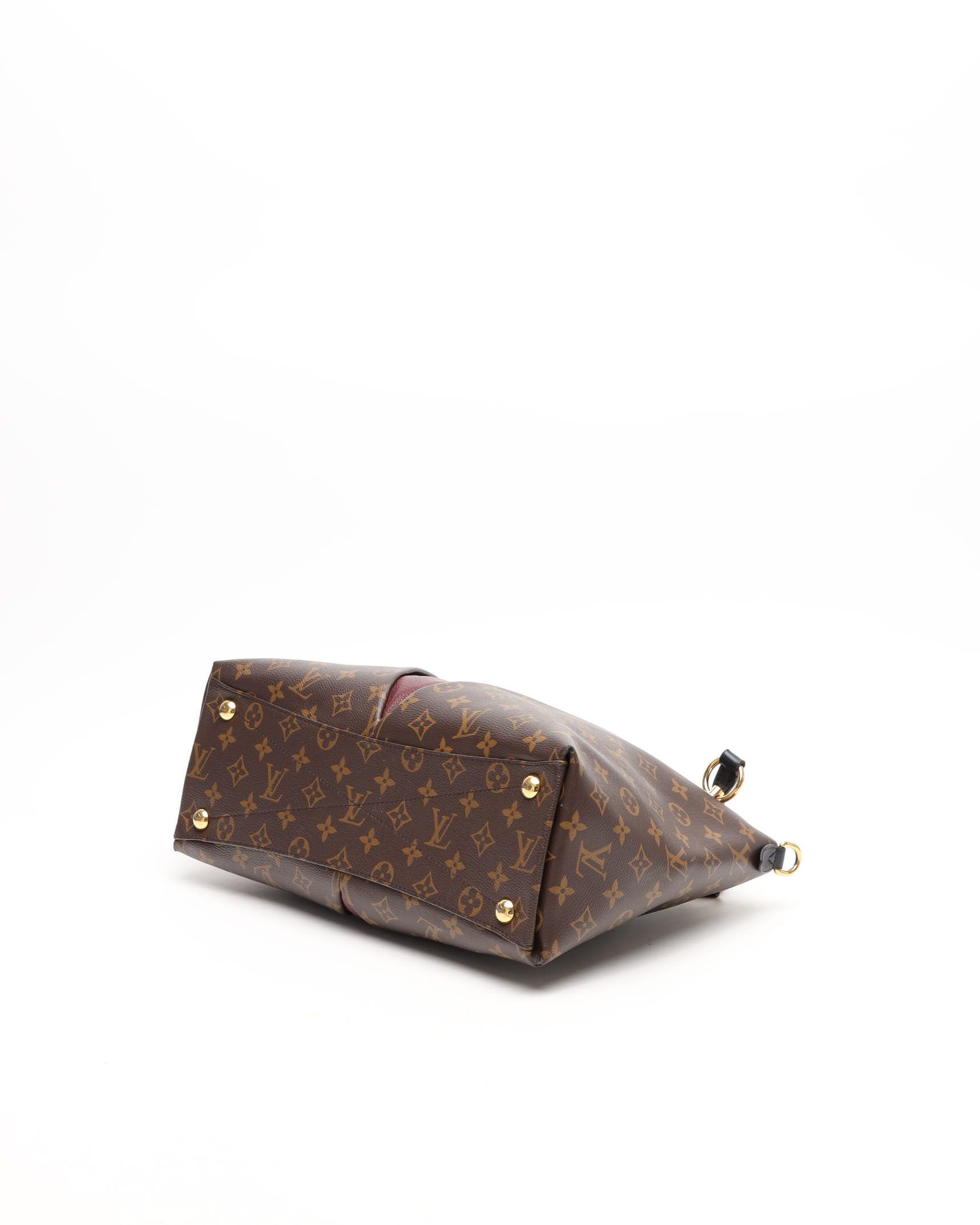 Pre-owned Louis Vuitton Monogram V Tote Bag