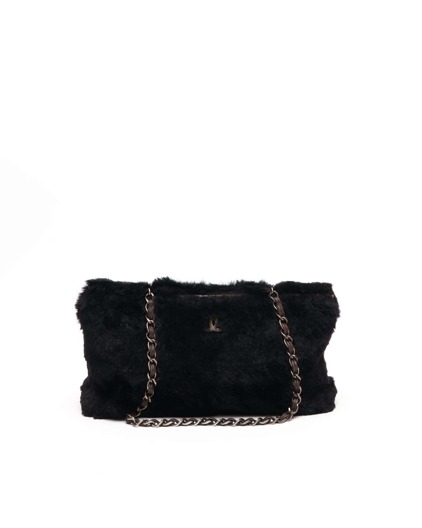 Pre-owned Chanel Cc Fur Chain Tote Bag In Black