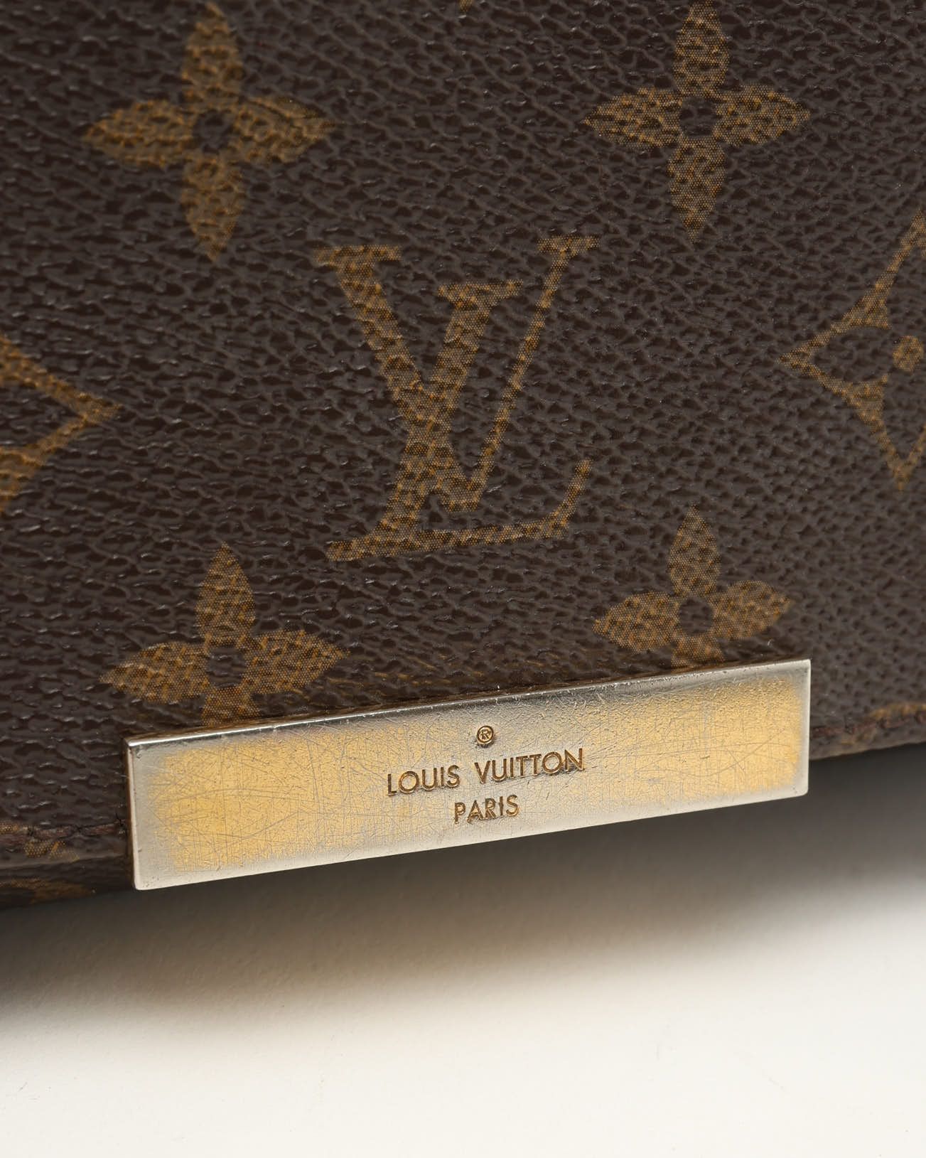 Pre-owned Louis Vuitton Monogram Favorite Pm Bag In Brown