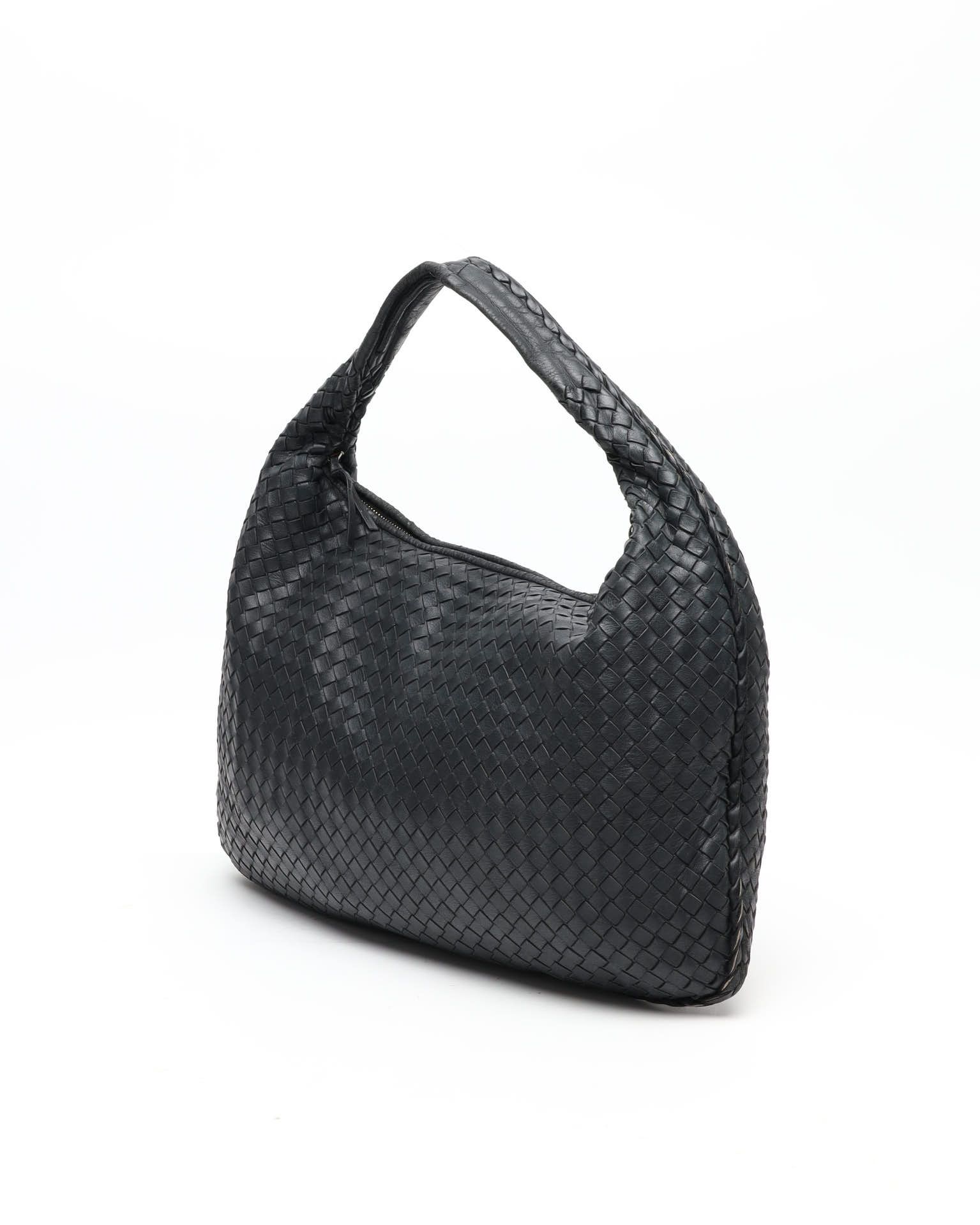 Bottega Veneta Large Intrecciato Hobo Bag In Black