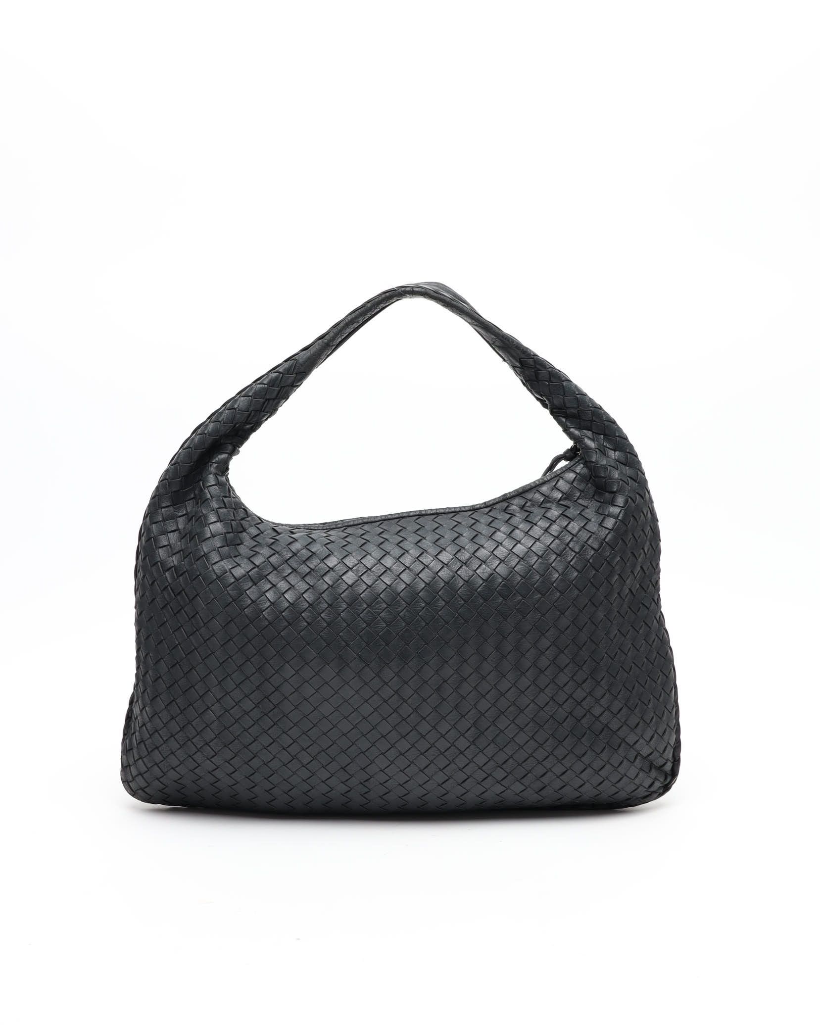 Bottega Veneta Large Intrecciato Hobo Bag In Black