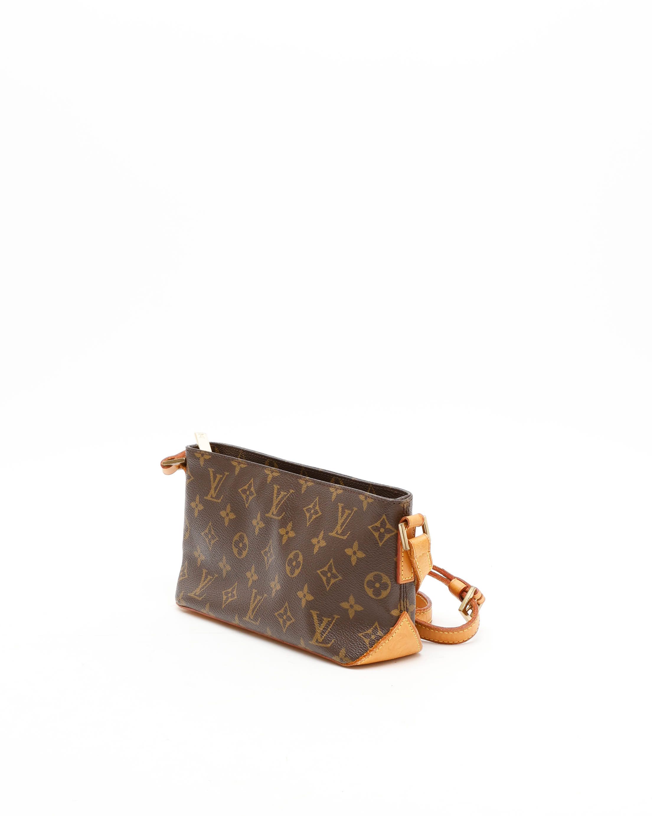 Pre-owned Louis Vuitton Monogram Trotteur Crossbody Bag In Brown