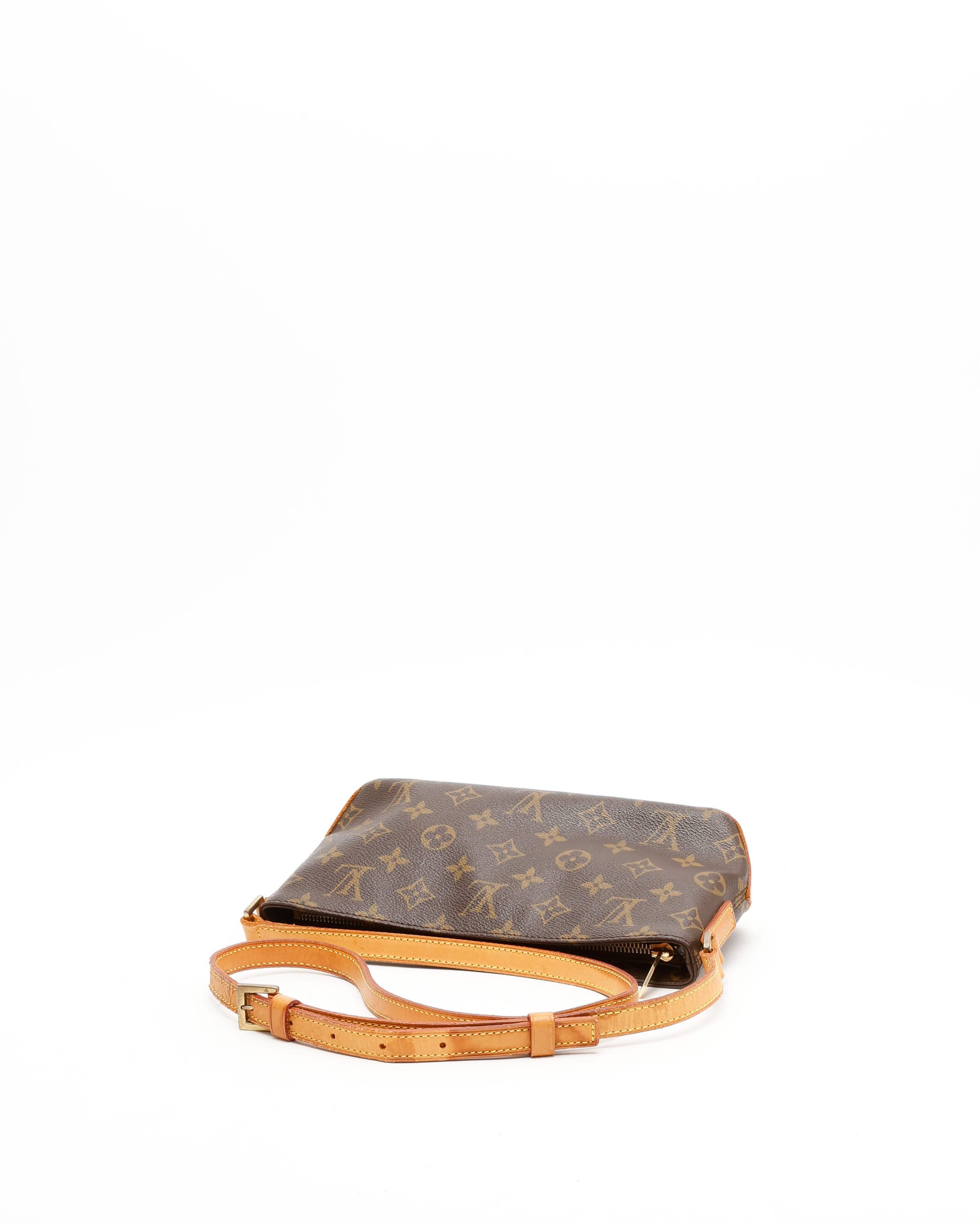 Pre-owned Louis Vuitton Monogram Trotteur Crossbody Bag In Brown