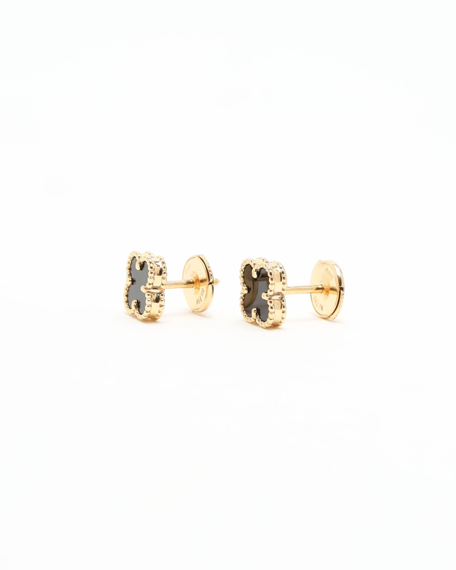 Van Cleef & Arpels Sweet Alhambra Onyx Earrings In Gold