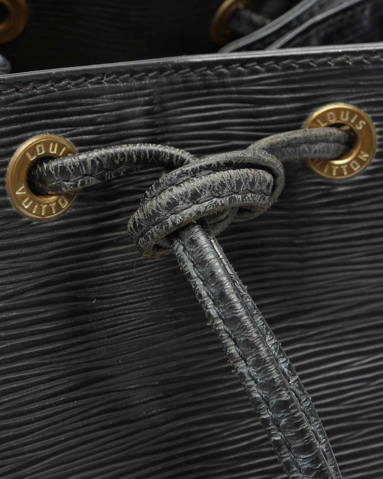 Pre-owned Louis Vuitton Epi Petit Noé Bag