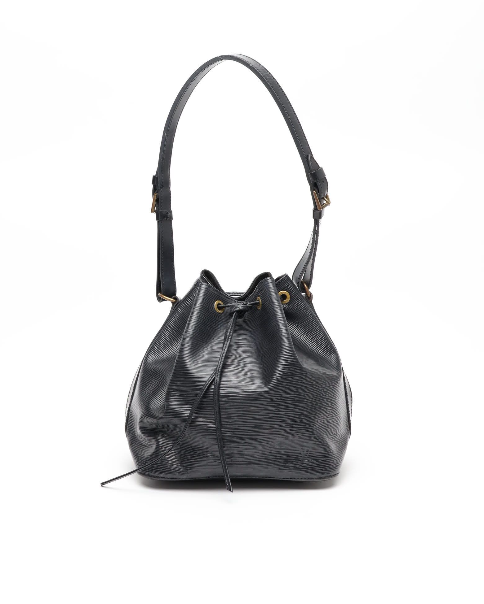 Pre-owned Louis Vuitton Epi Petit Noé Bag In Black