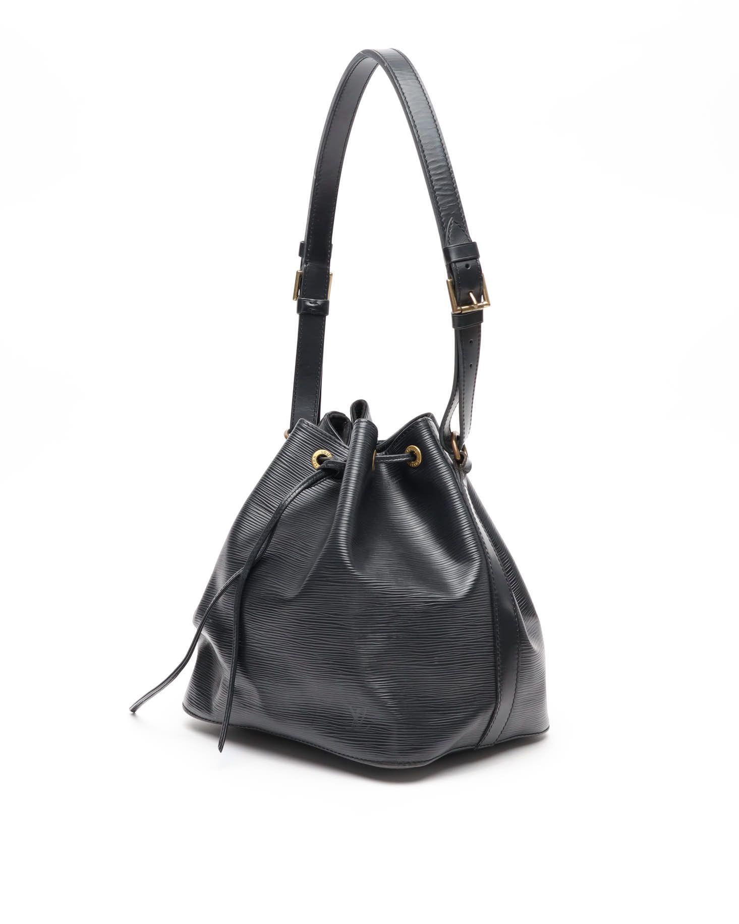 Pre-owned Louis Vuitton Epi Petit Noé Bag In Black