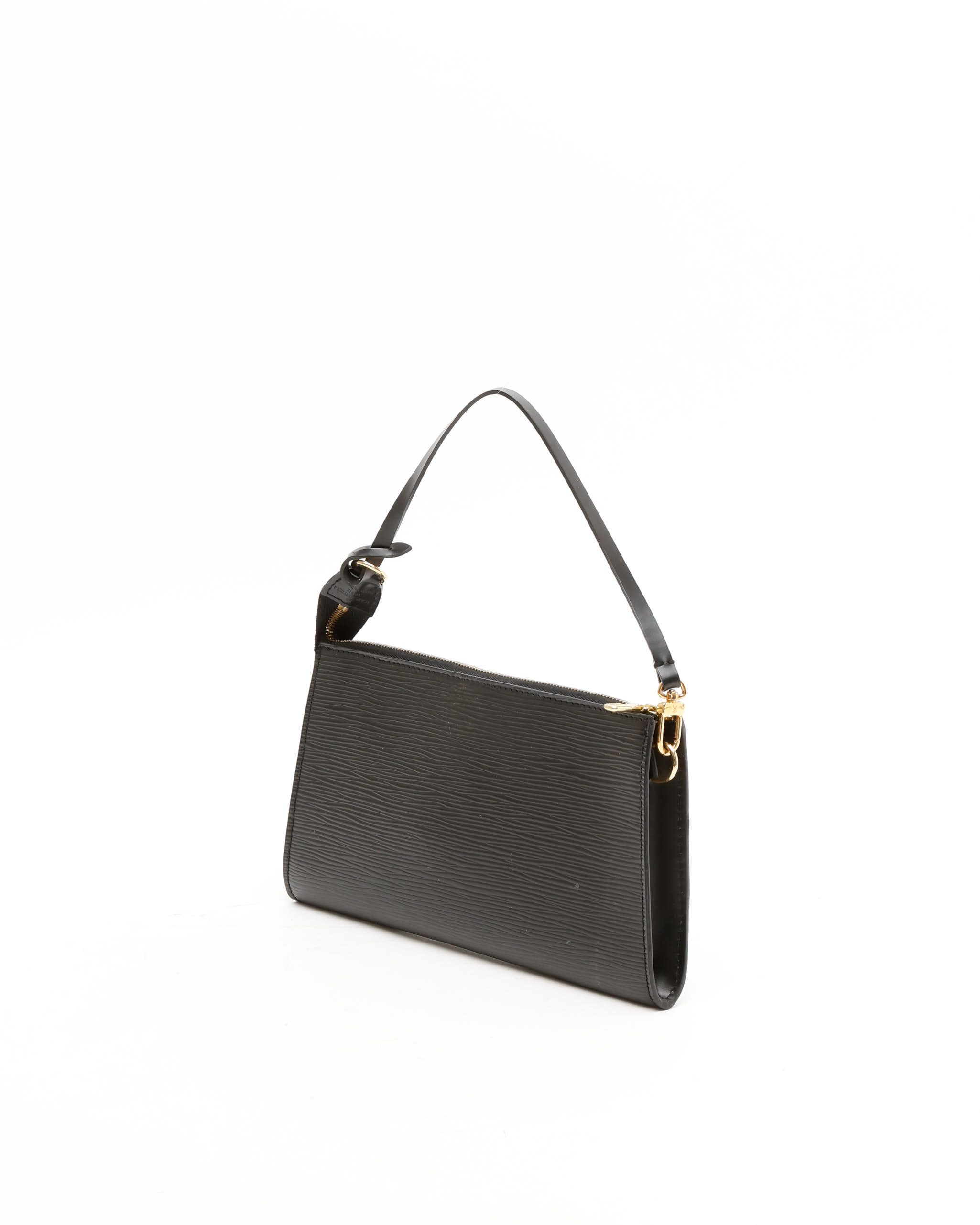 Pre-owned Louis Vuitton Epi Pochette Accessoires Bag In Black