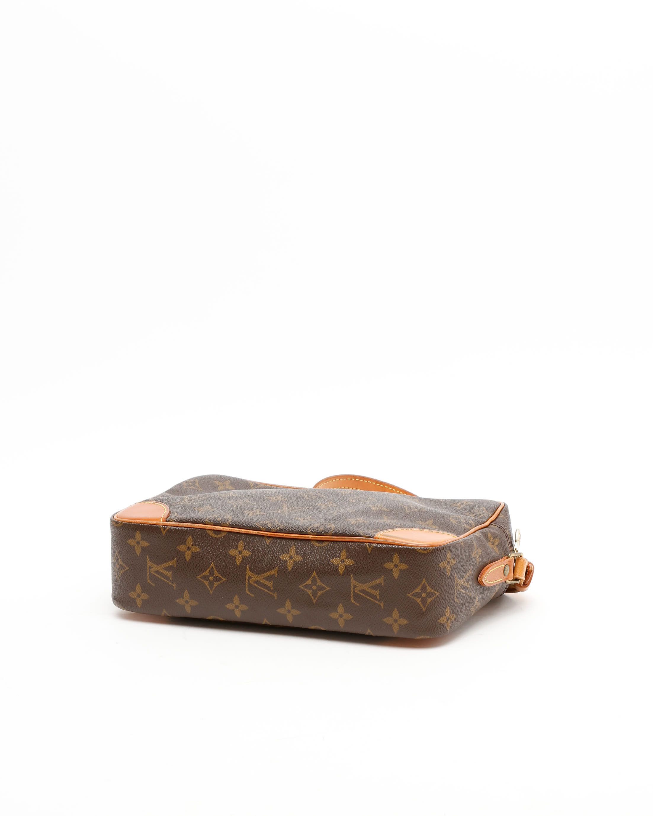 Pre-owned Louis Vuitton Monogram Trocadero 27 Bag In Brown