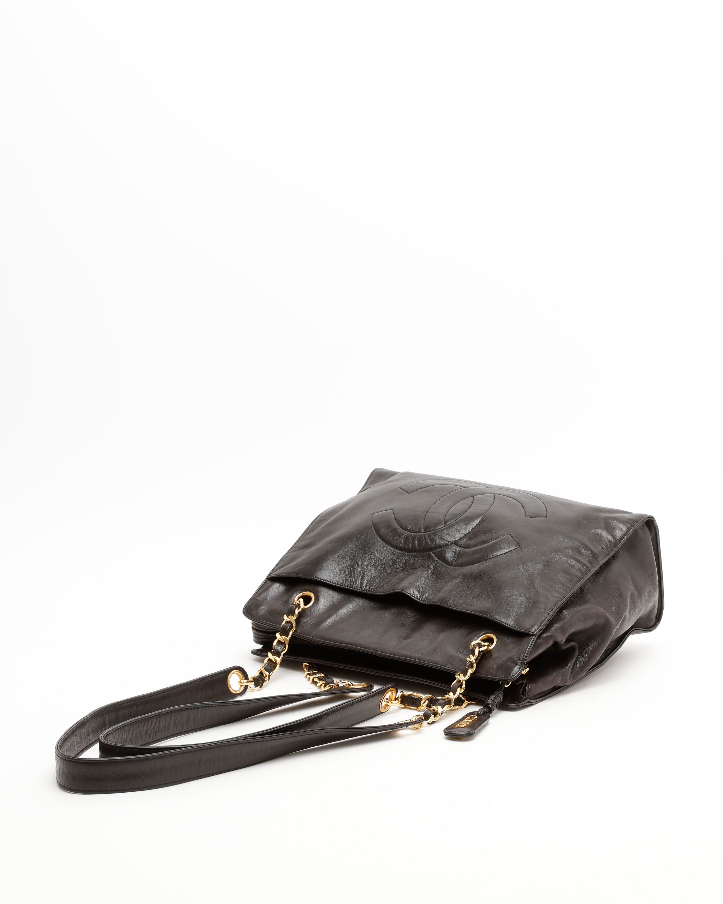 Pre-owned Chanel Cc Chain Tote Bag In Black