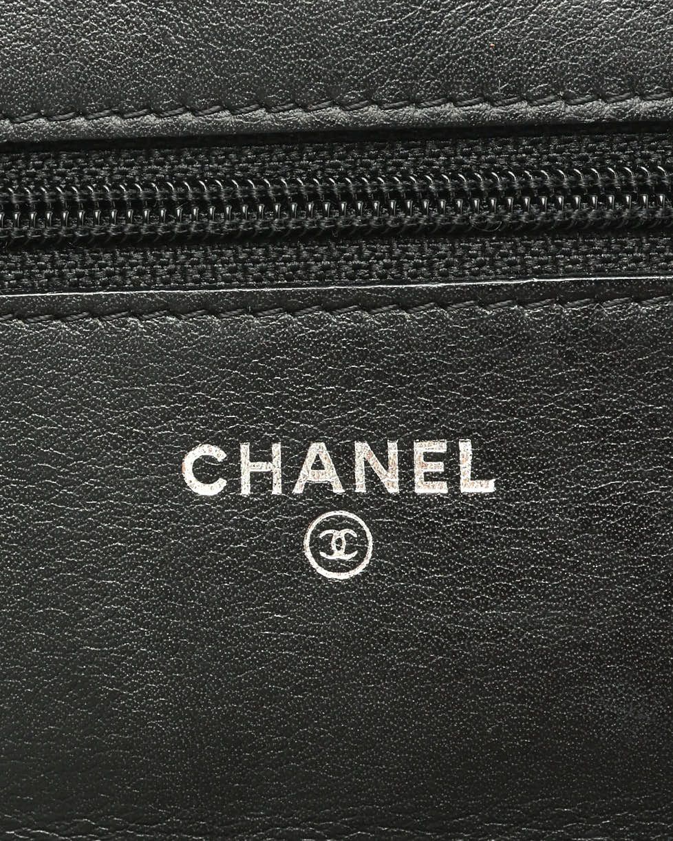 Pre-owned Chanel Classic Patent Wallet On Chain Bag In Black